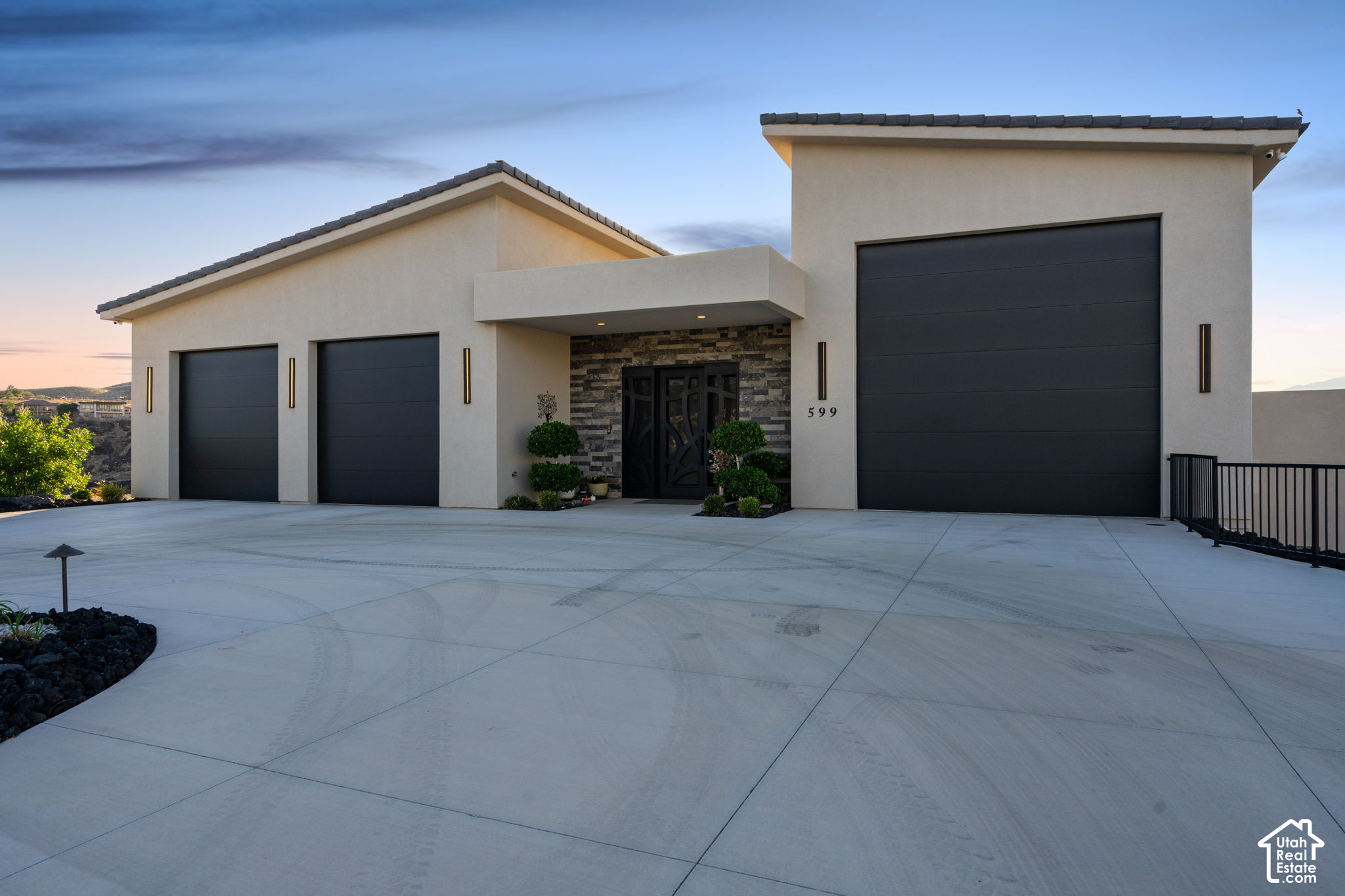 main property photo 143