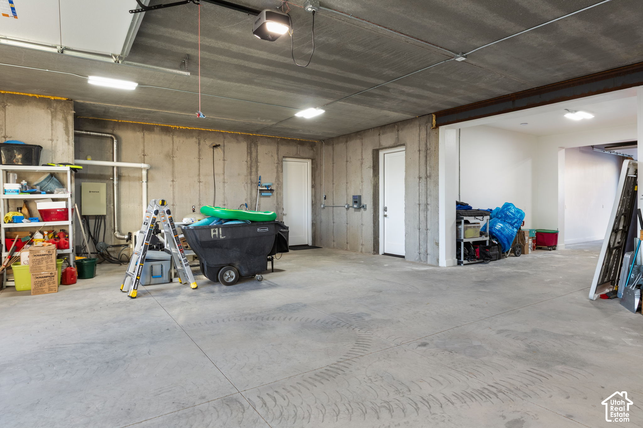 main property photo 156