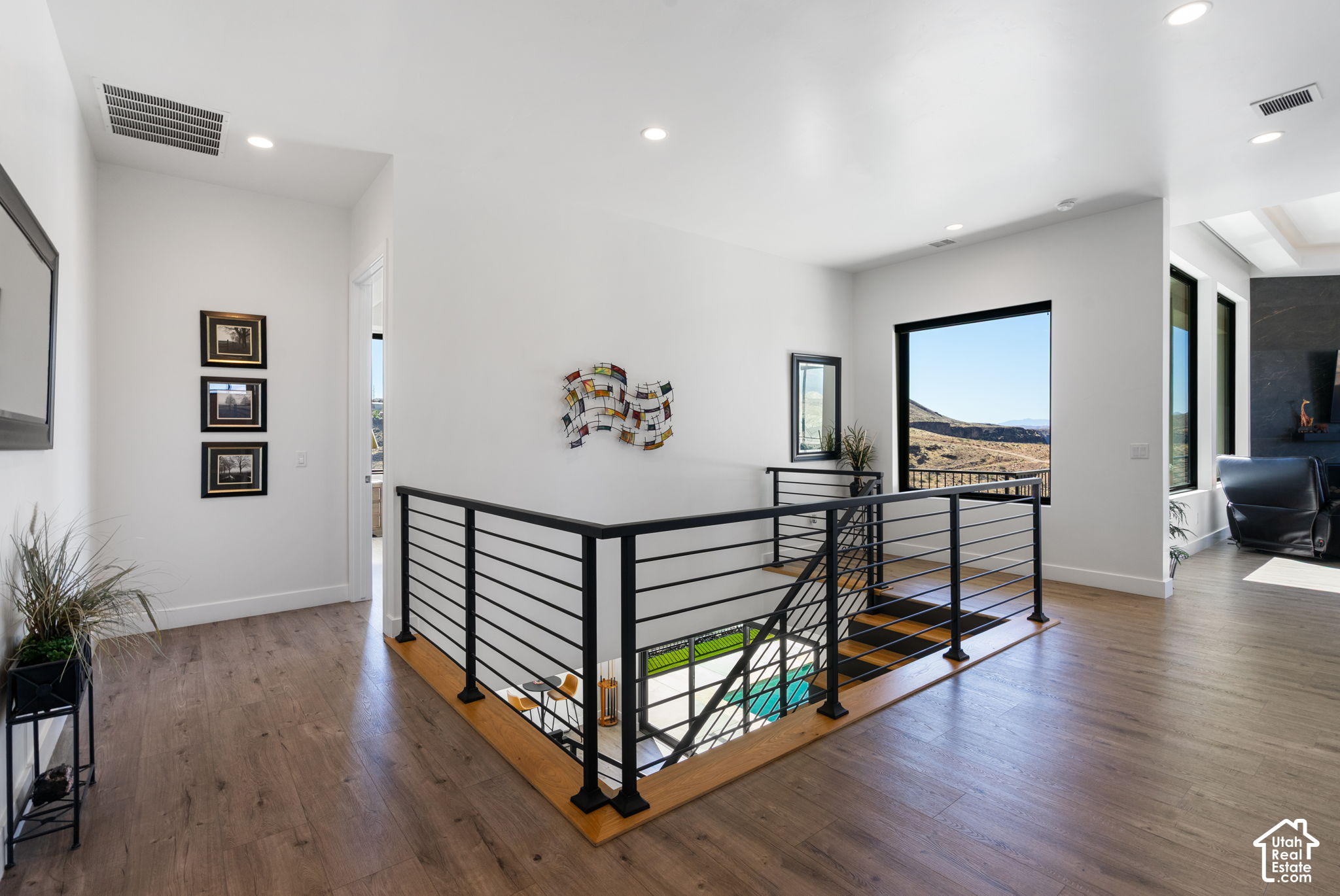 main property photo 70