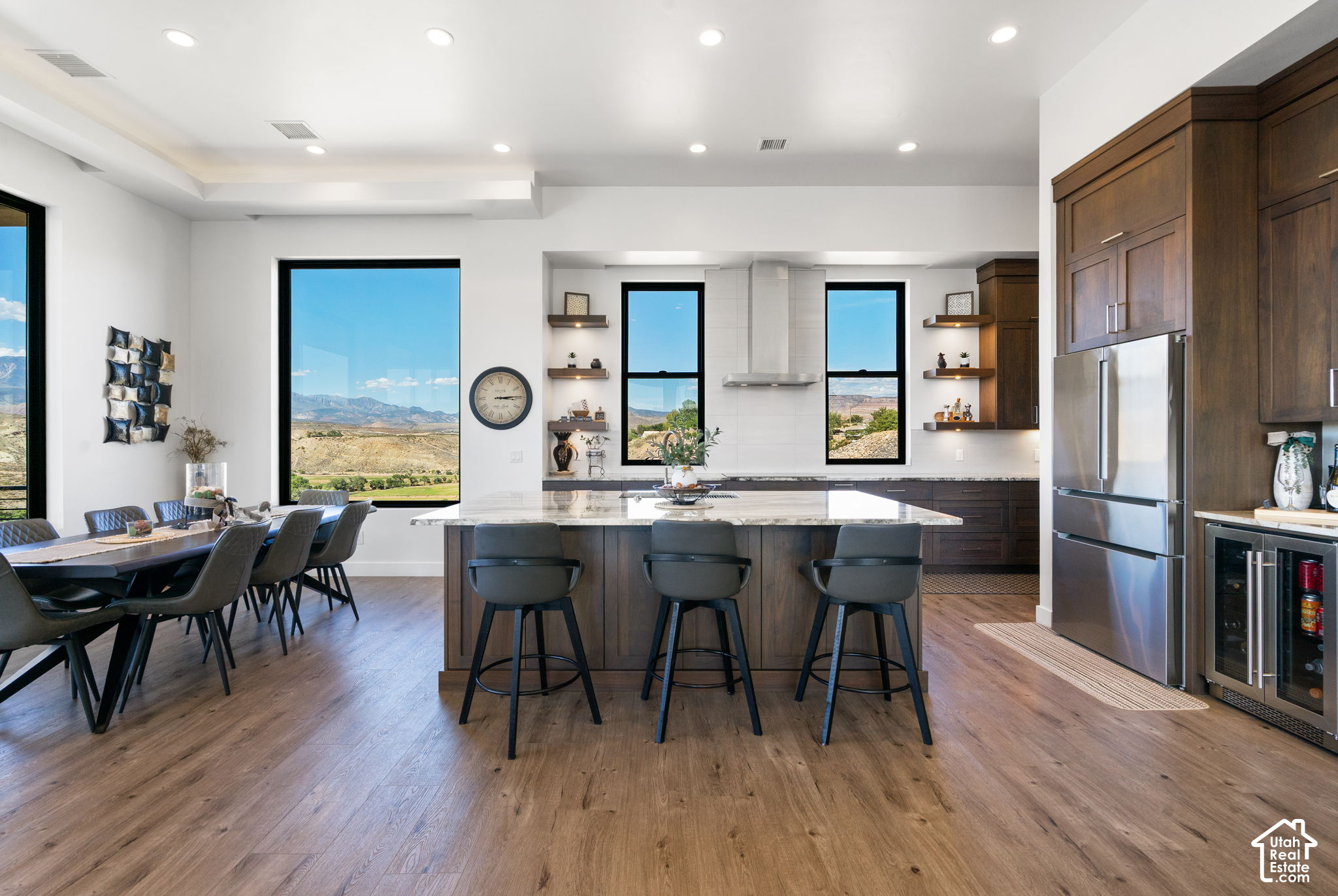 main property photo 77