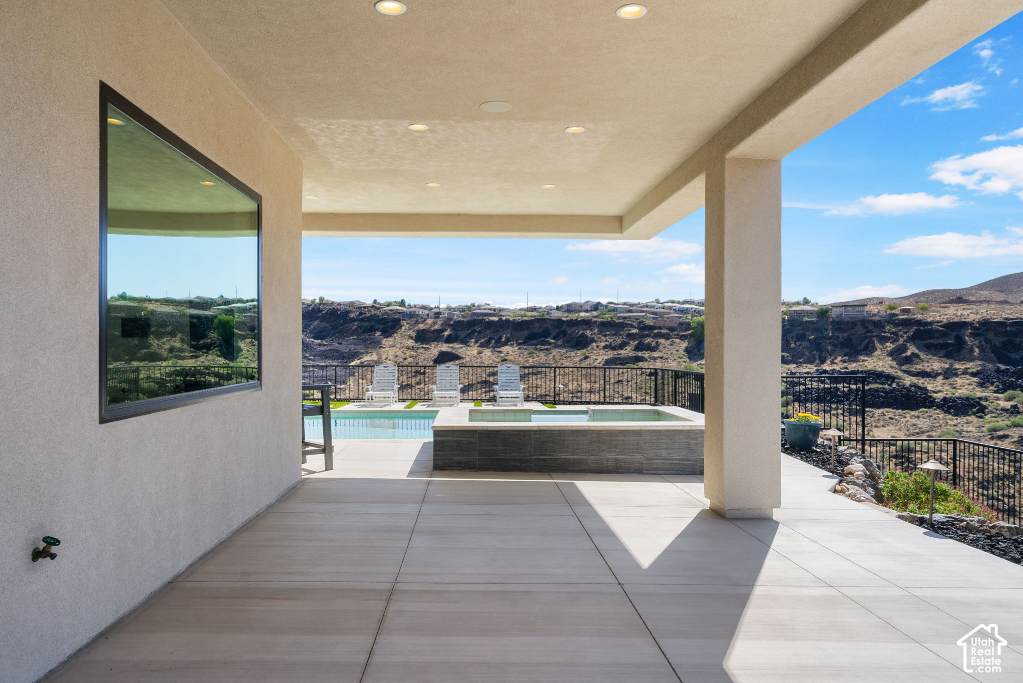 main property photo 92
