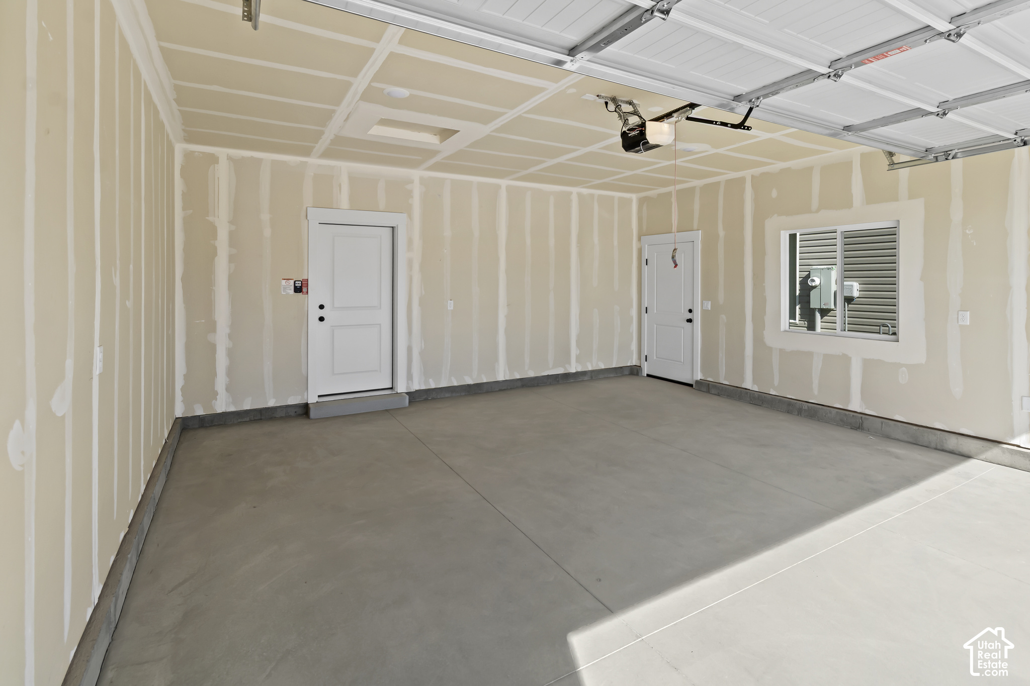 main property photo 51