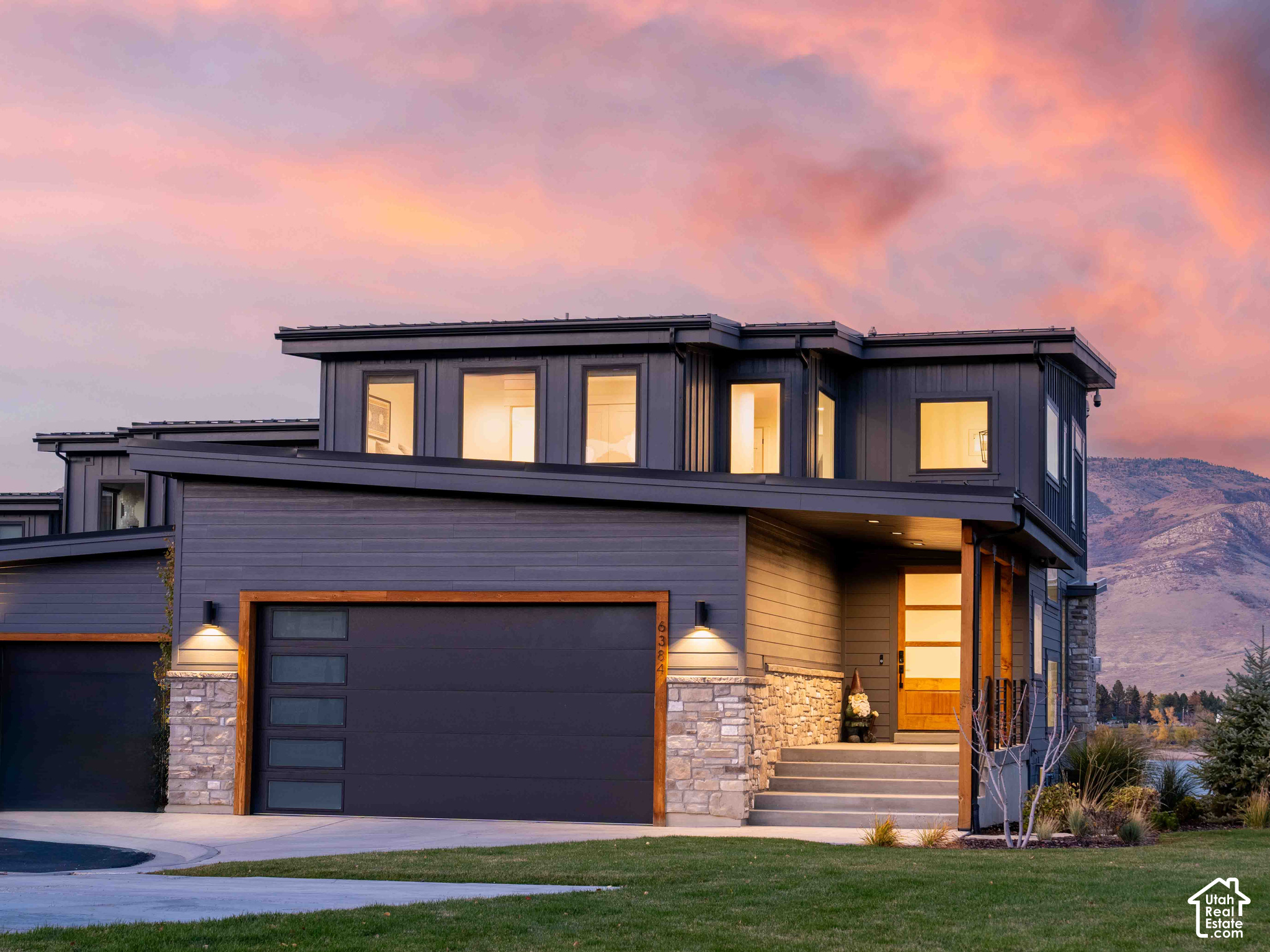 main property photo 70