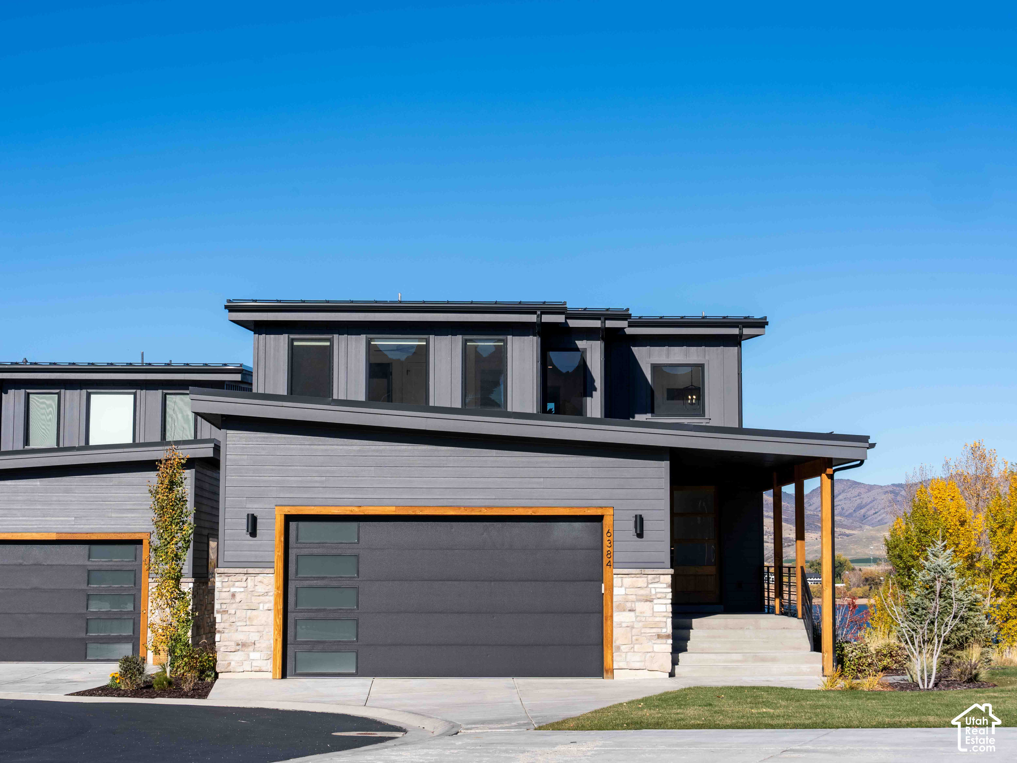 main property photo 83