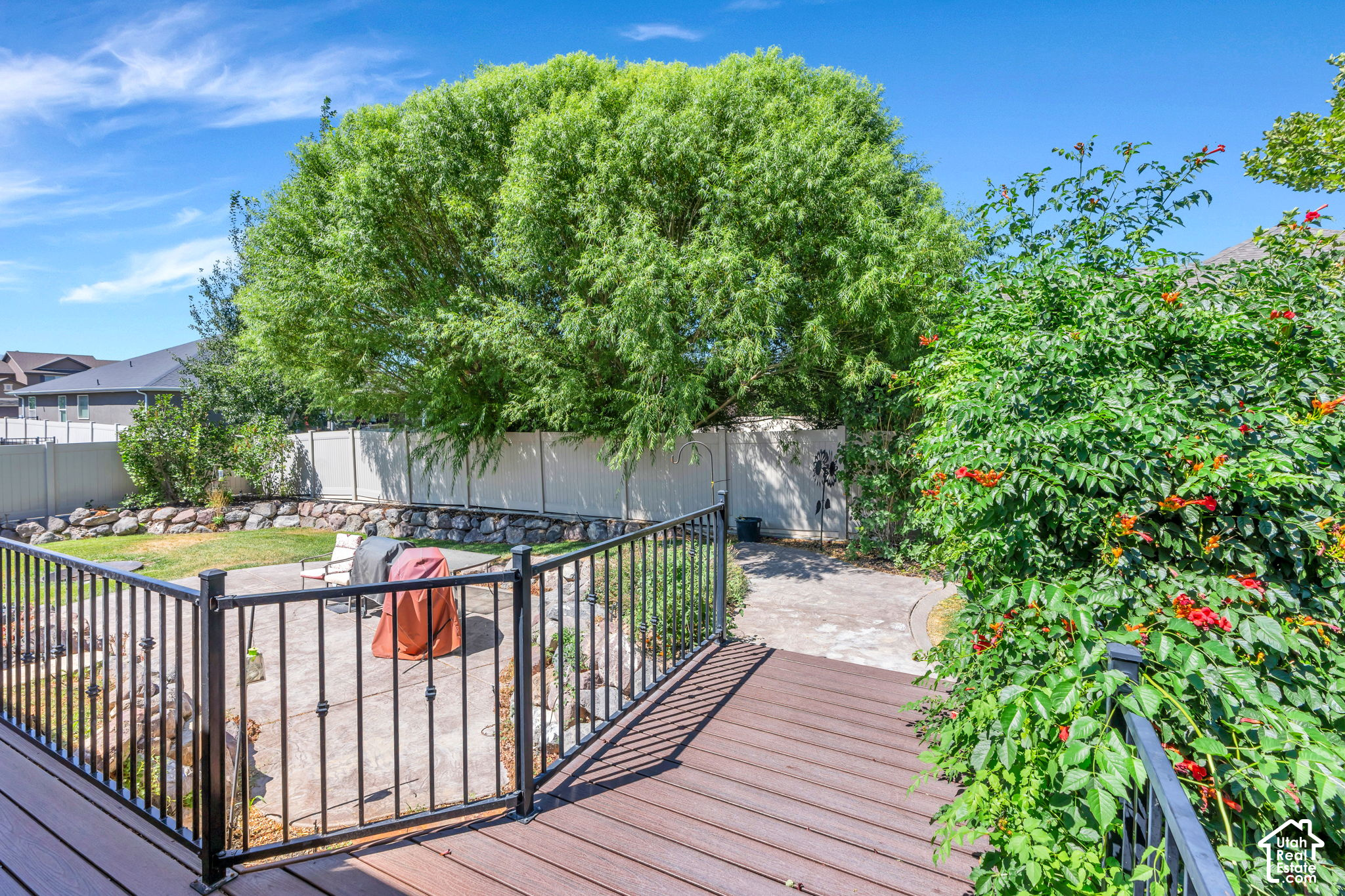main property photo 17