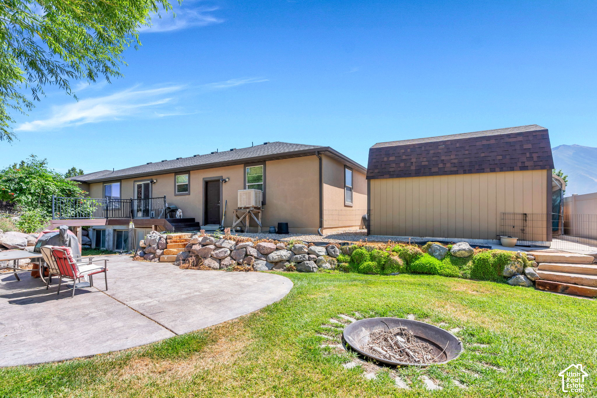 main property photo 21