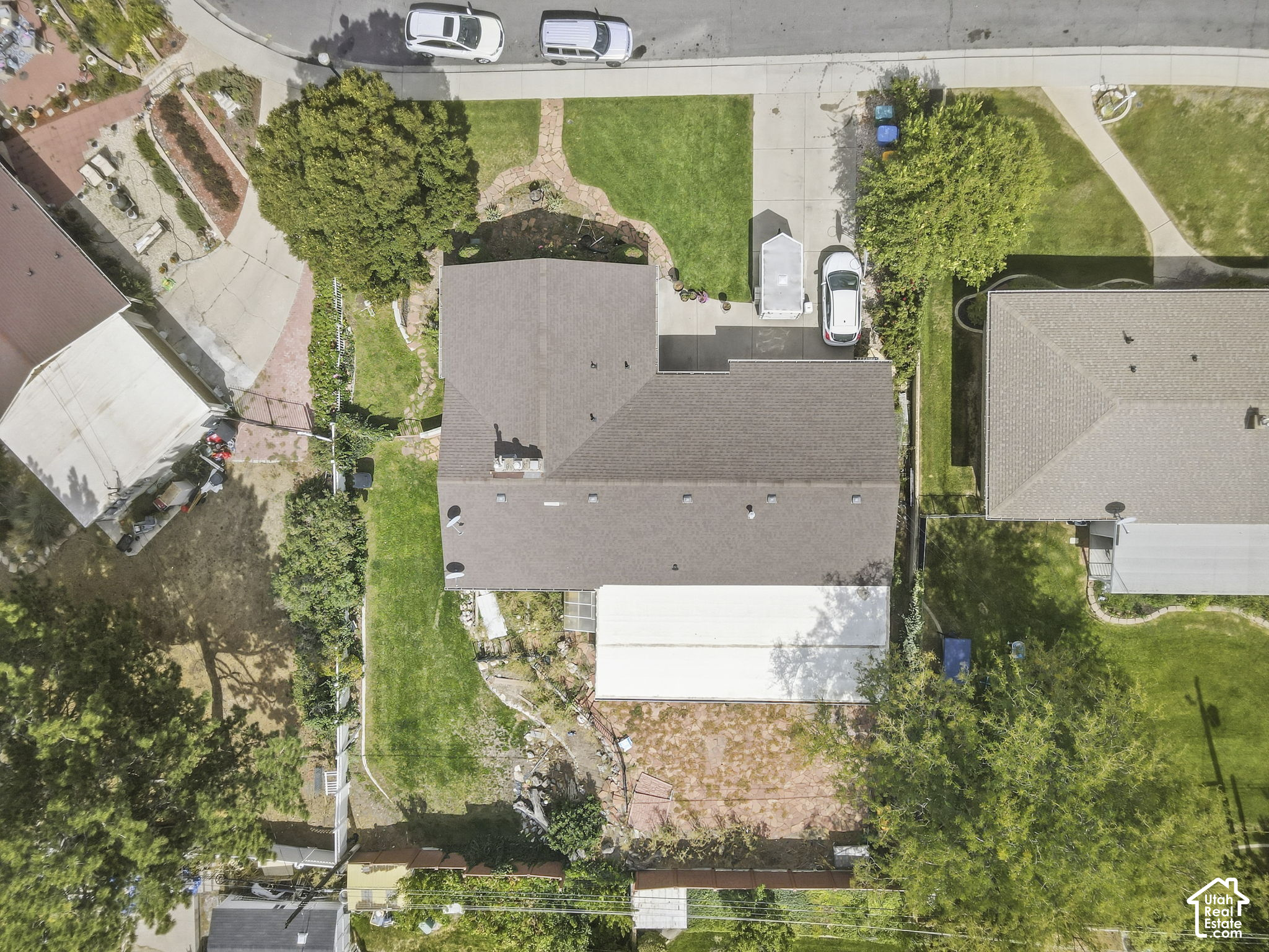 main property photo 42