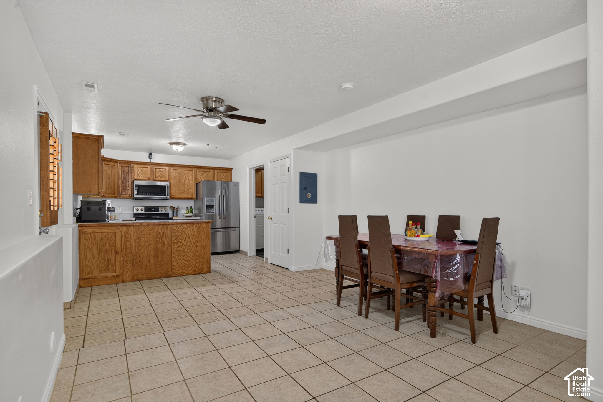 main property photo 7