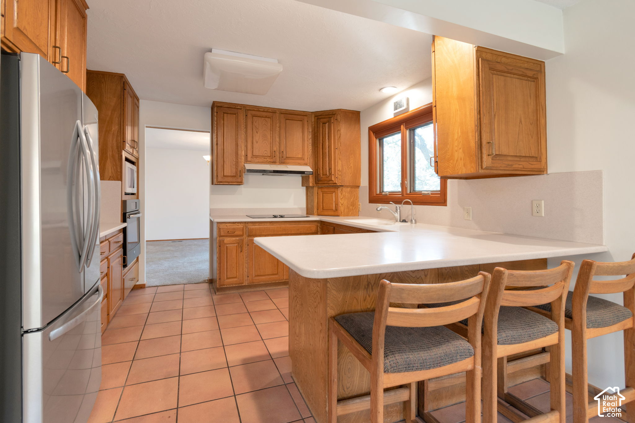 main property photo 9