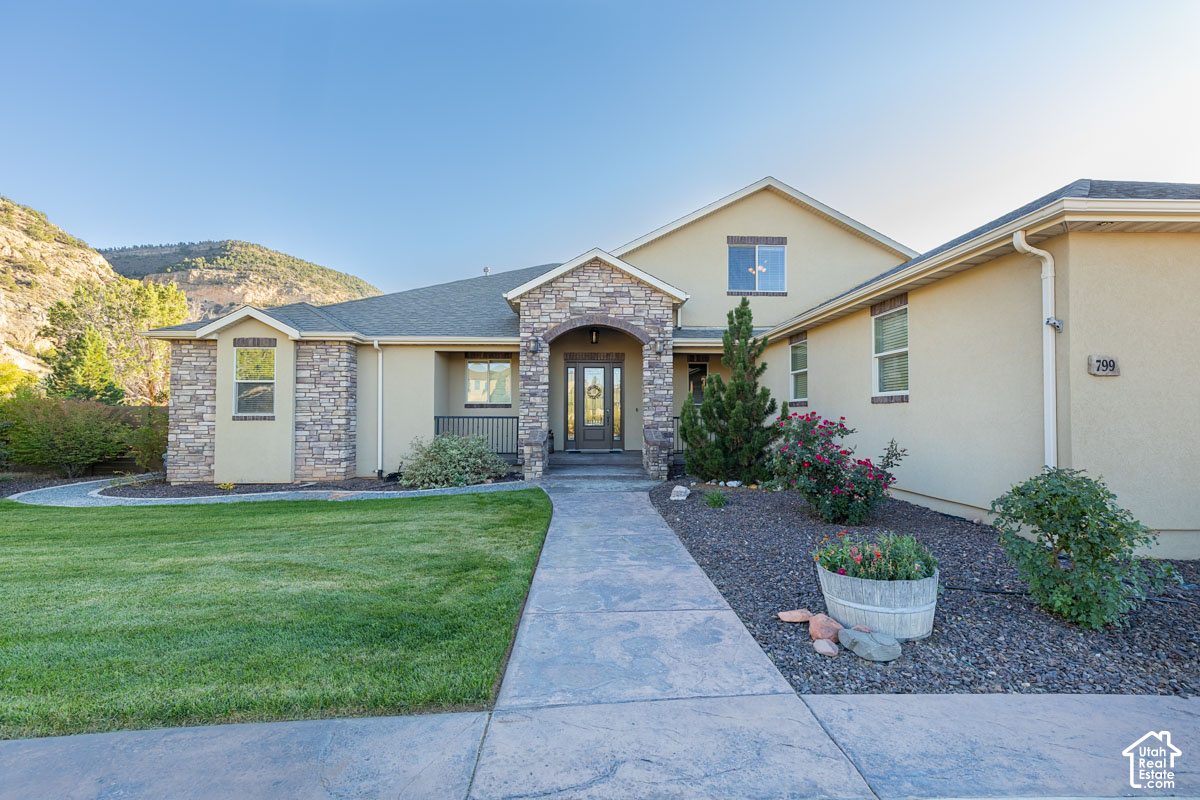 main property photo 1