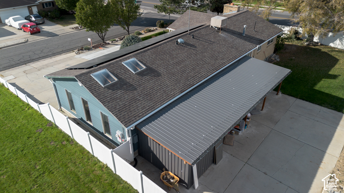 main property photo 43