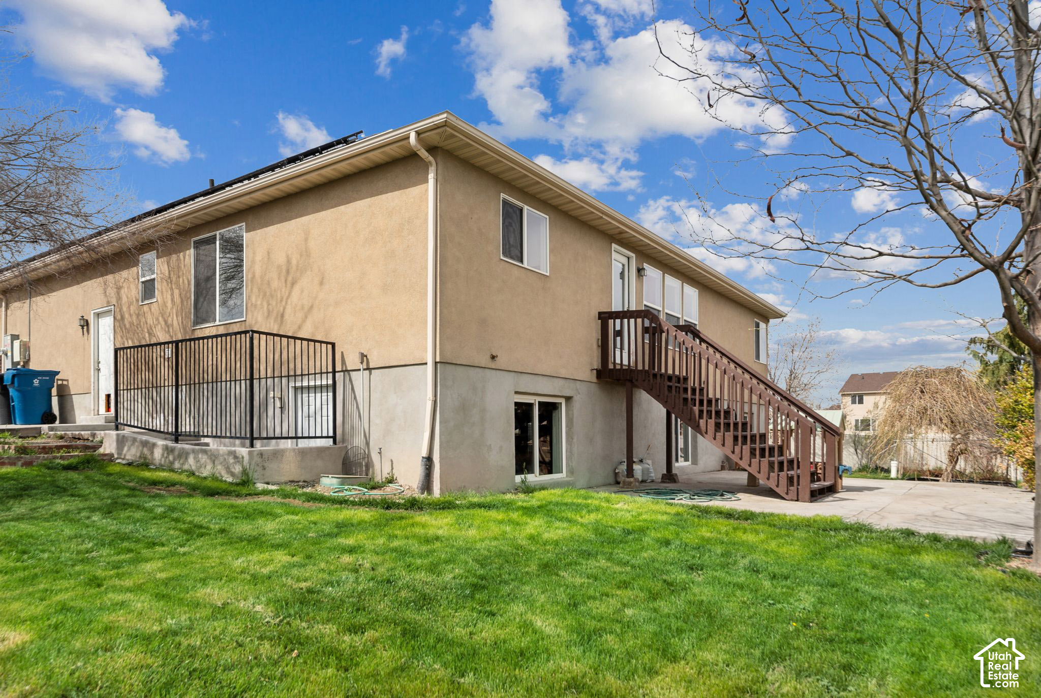 main property photo 36
