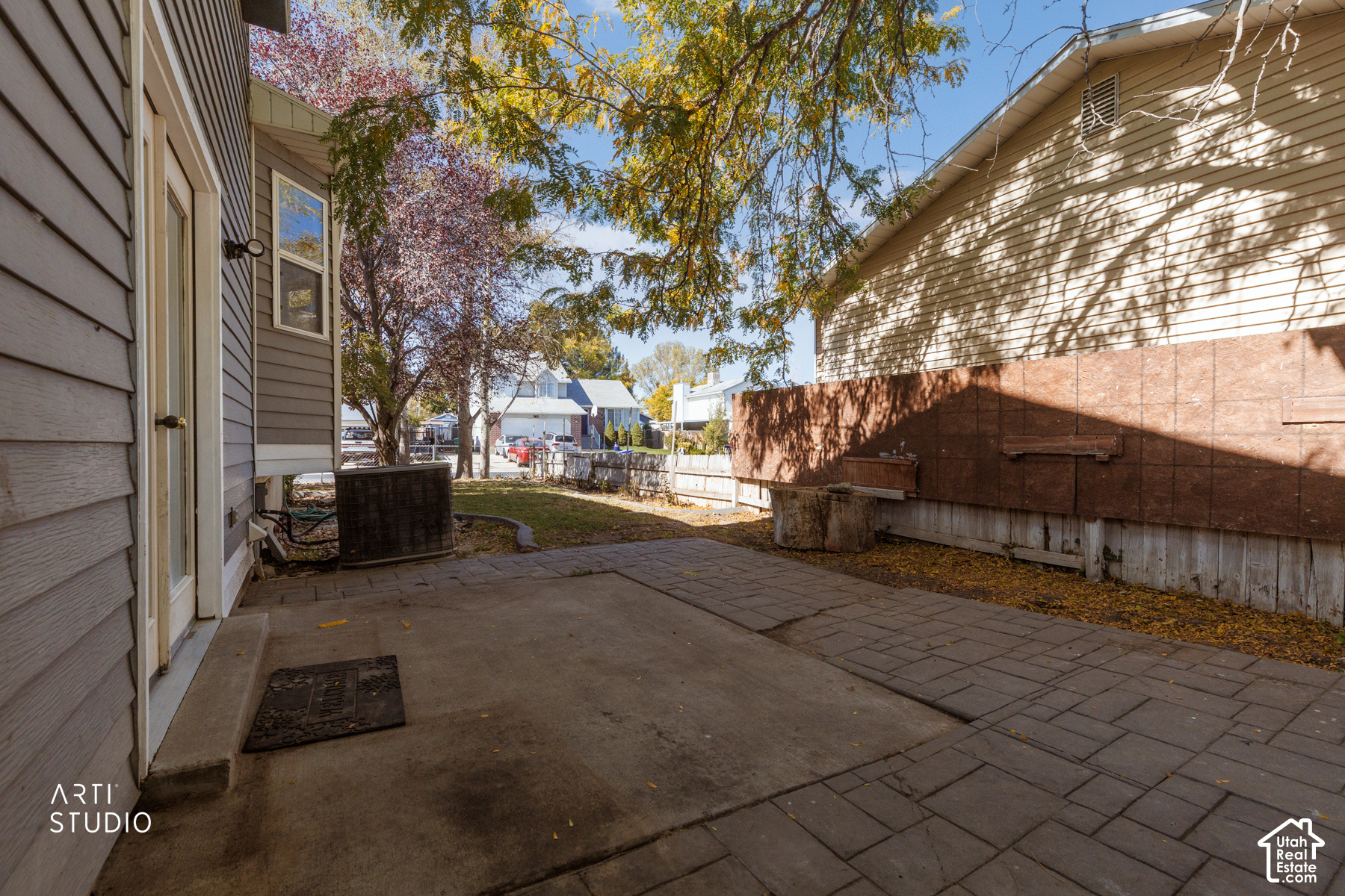 main property photo 27