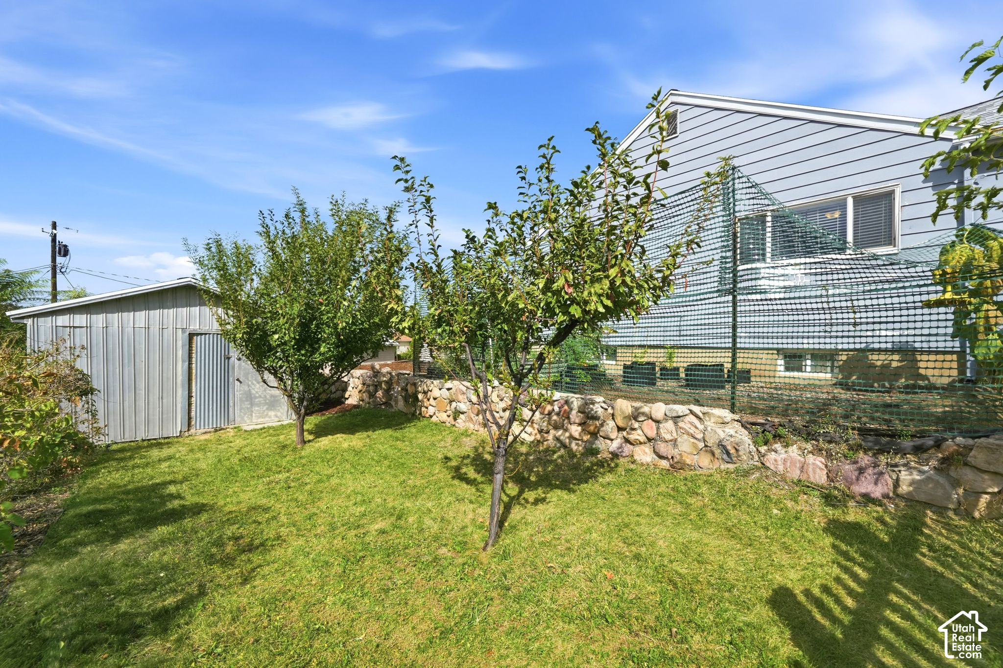 main property photo 26