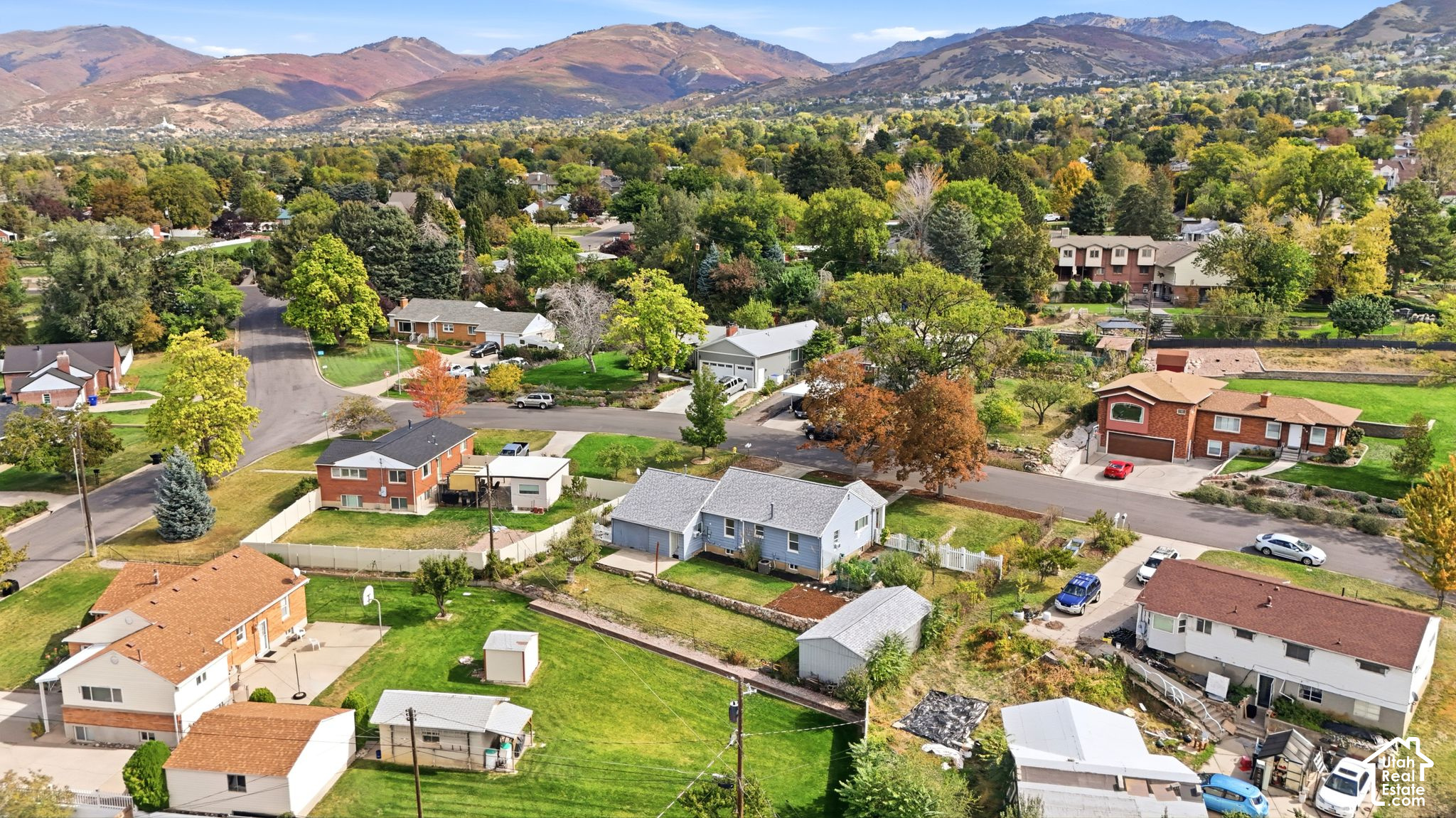 main property photo 31