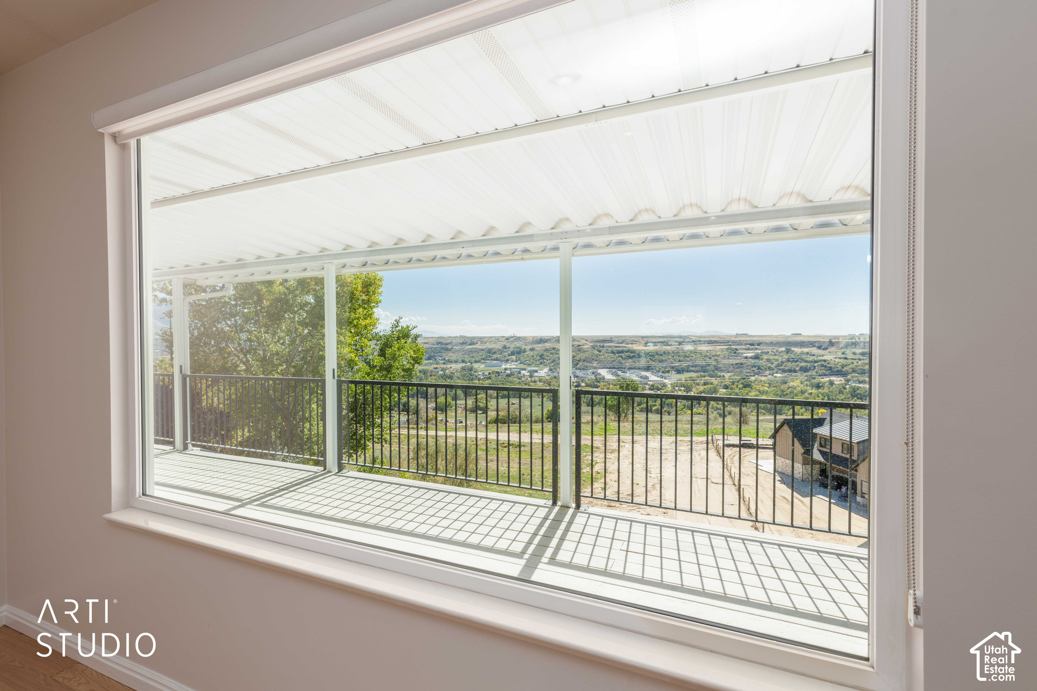 main property photo 10