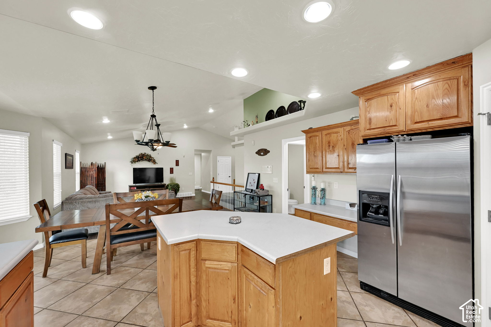 main property photo 18