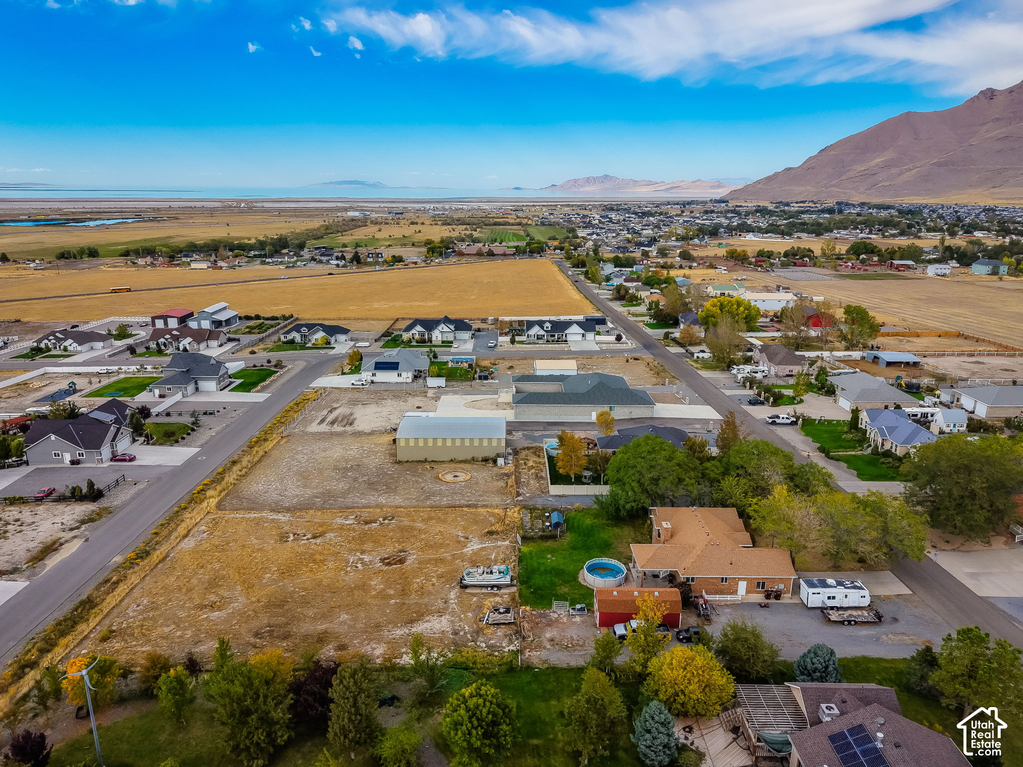 main property photo 44