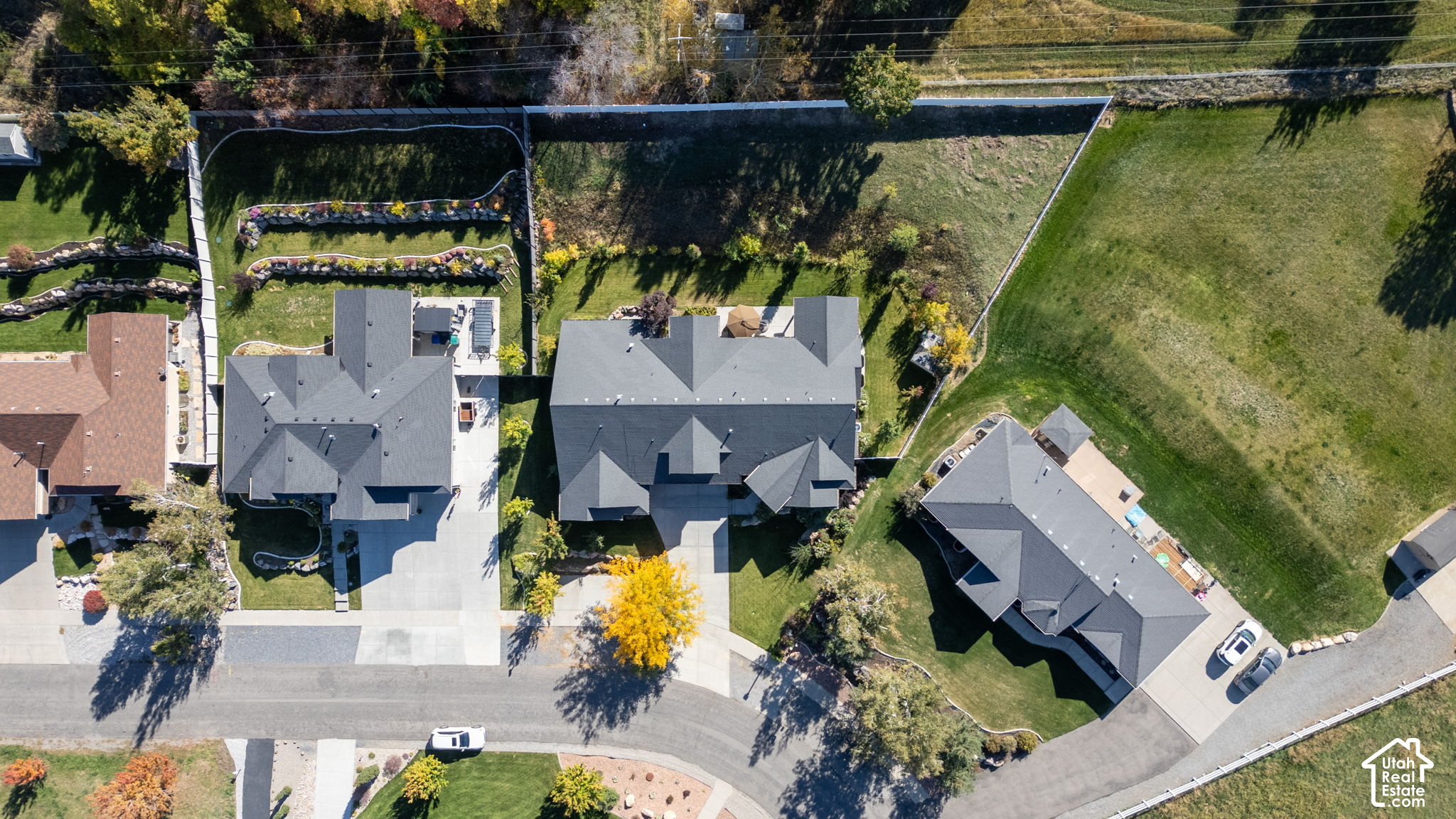 main property photo 79