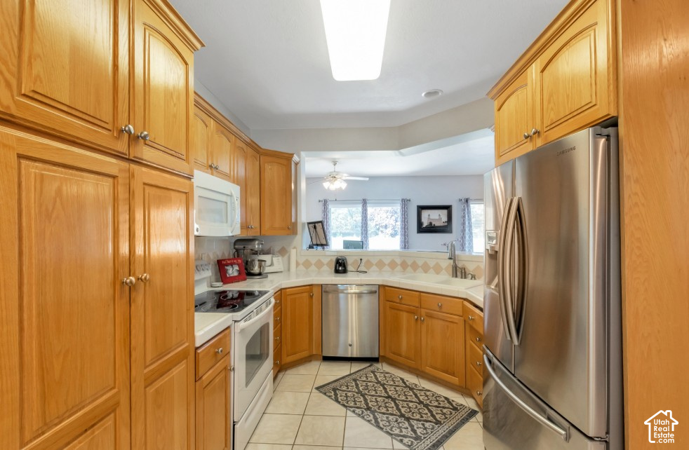 main property photo 8
