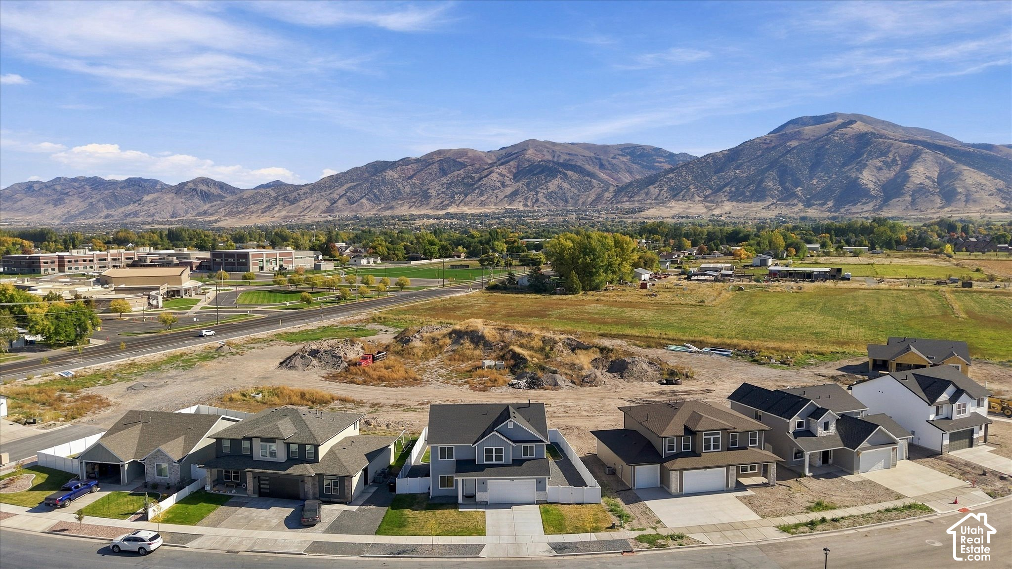 main property photo 50