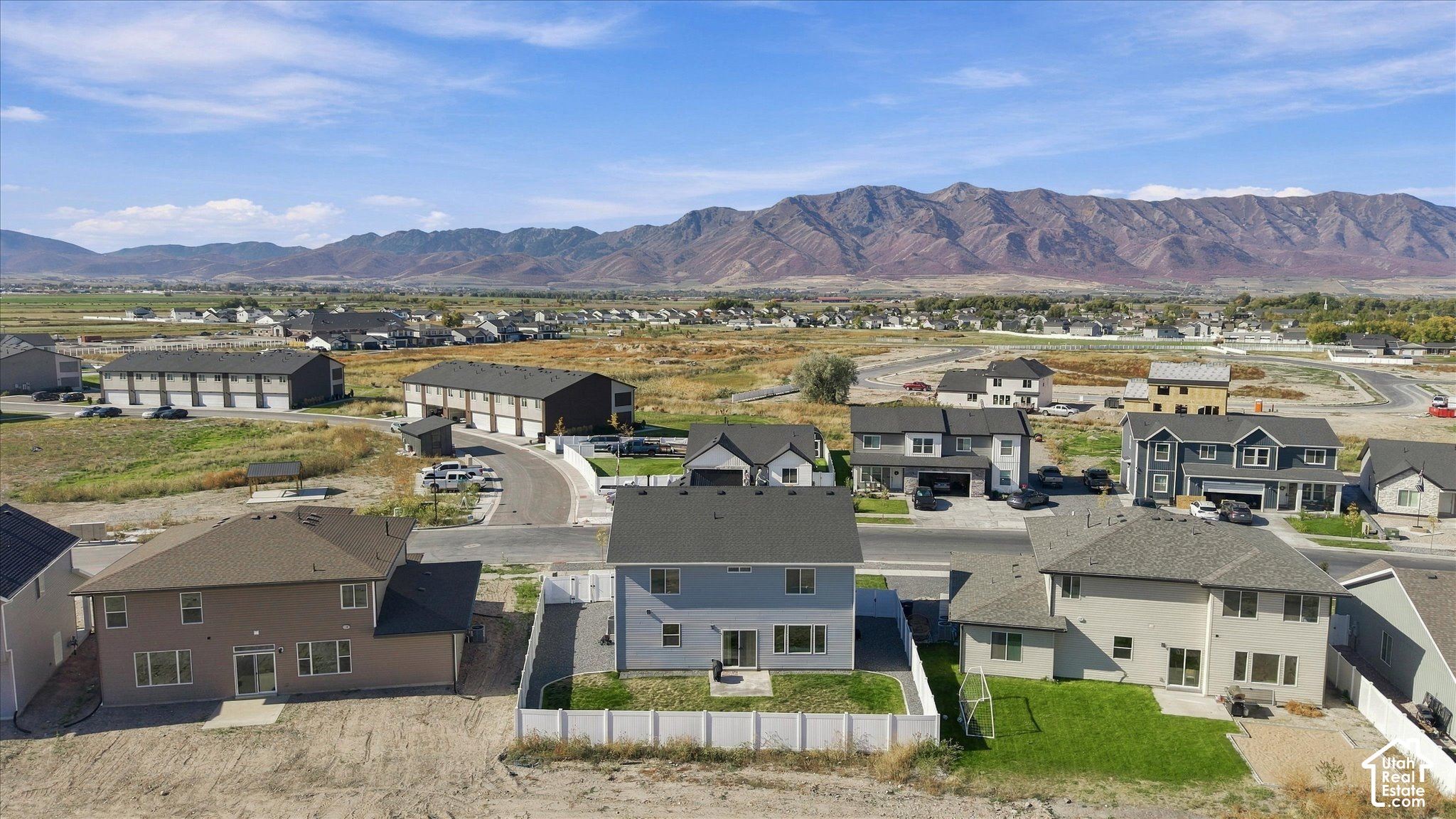 main property photo 57