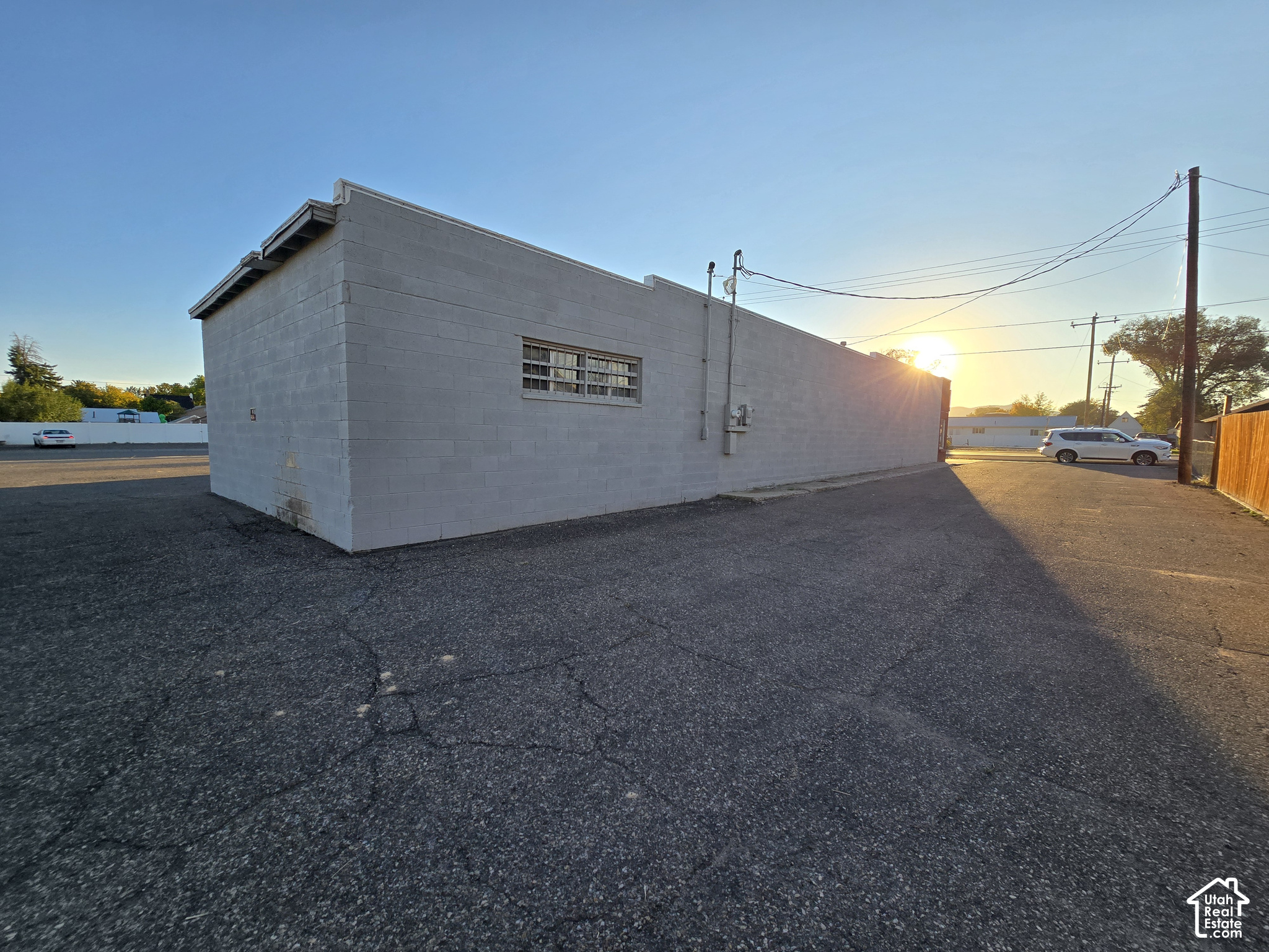 main property photo 24