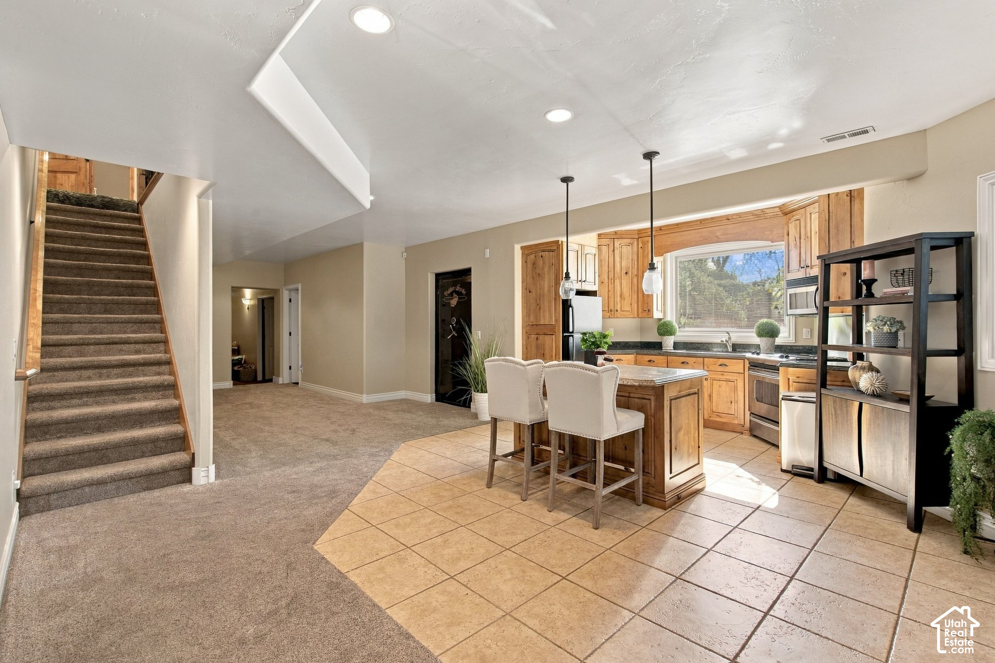 main property photo 57