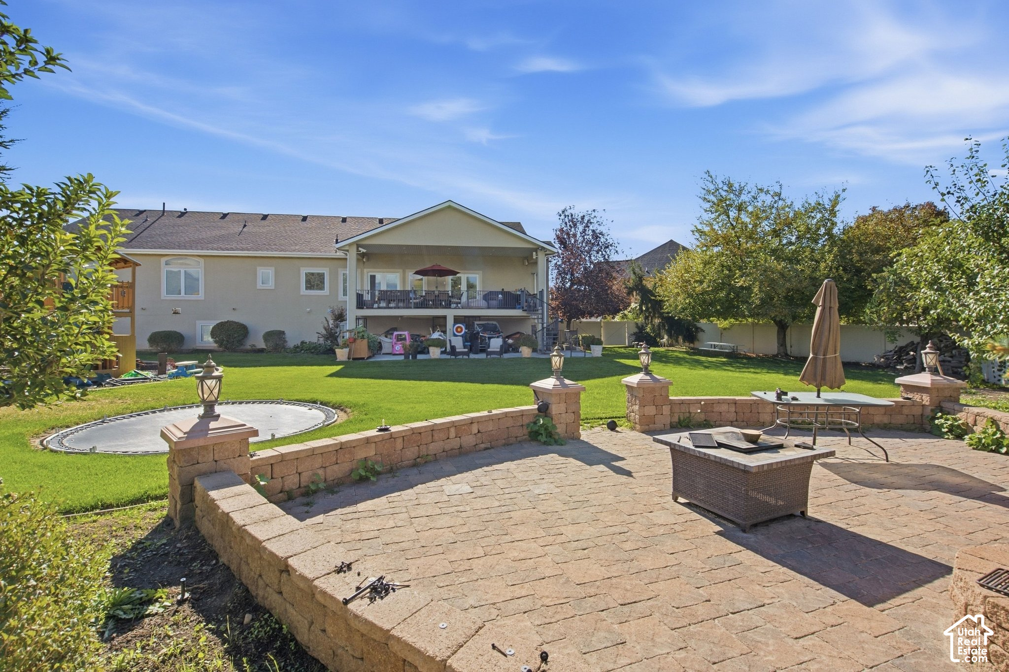 main property photo 75