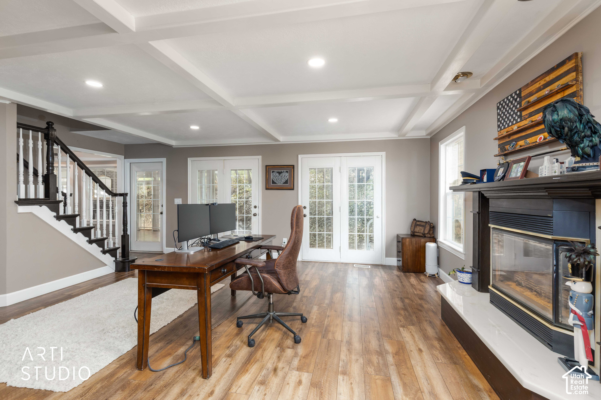 main property photo 14