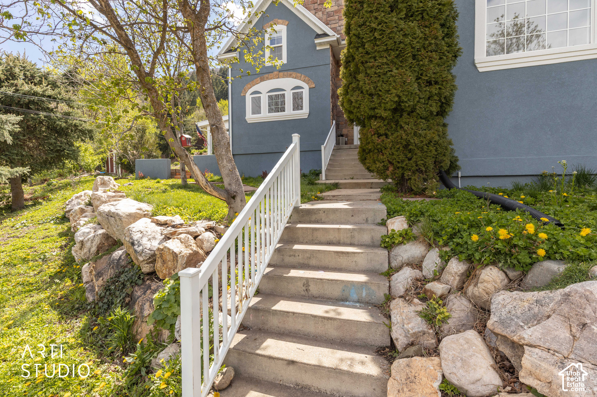 main property photo 47