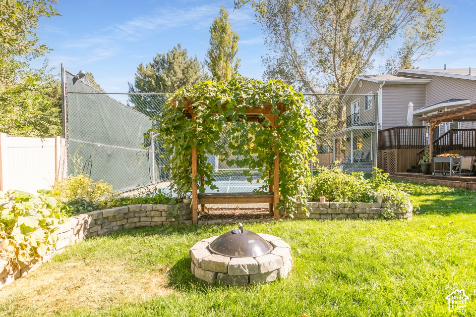 main property photo 23