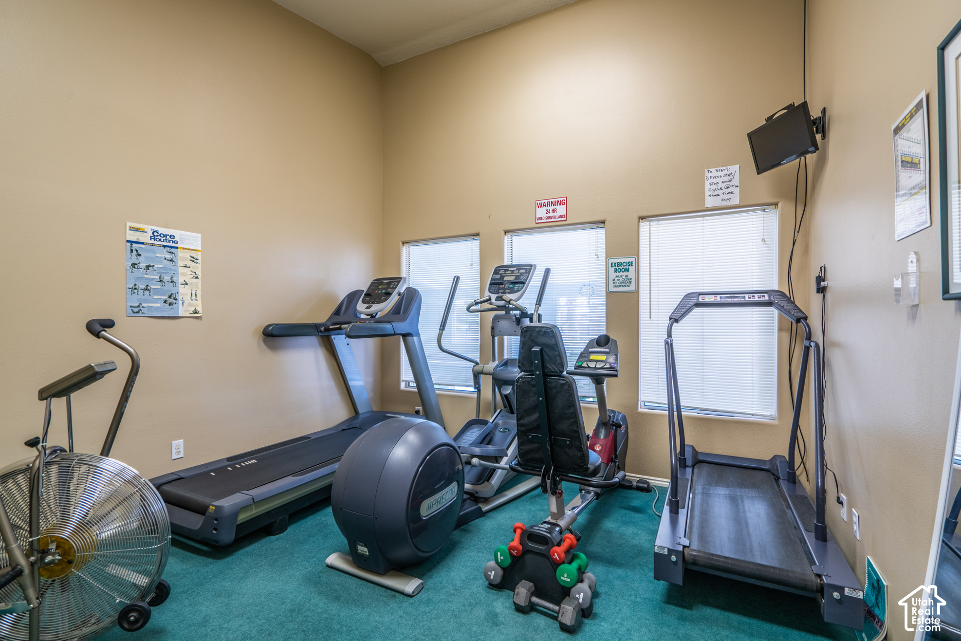 main property photo 74