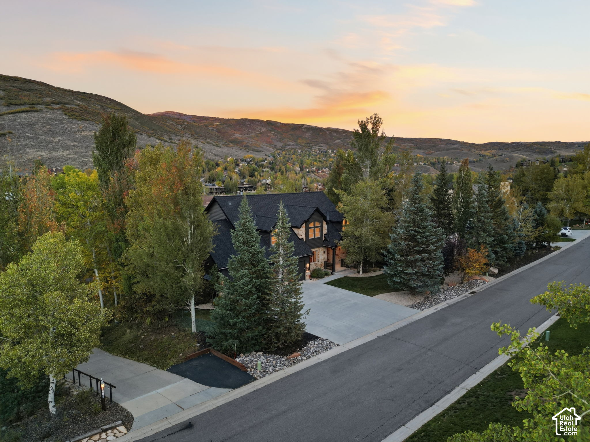 main property photo 82
