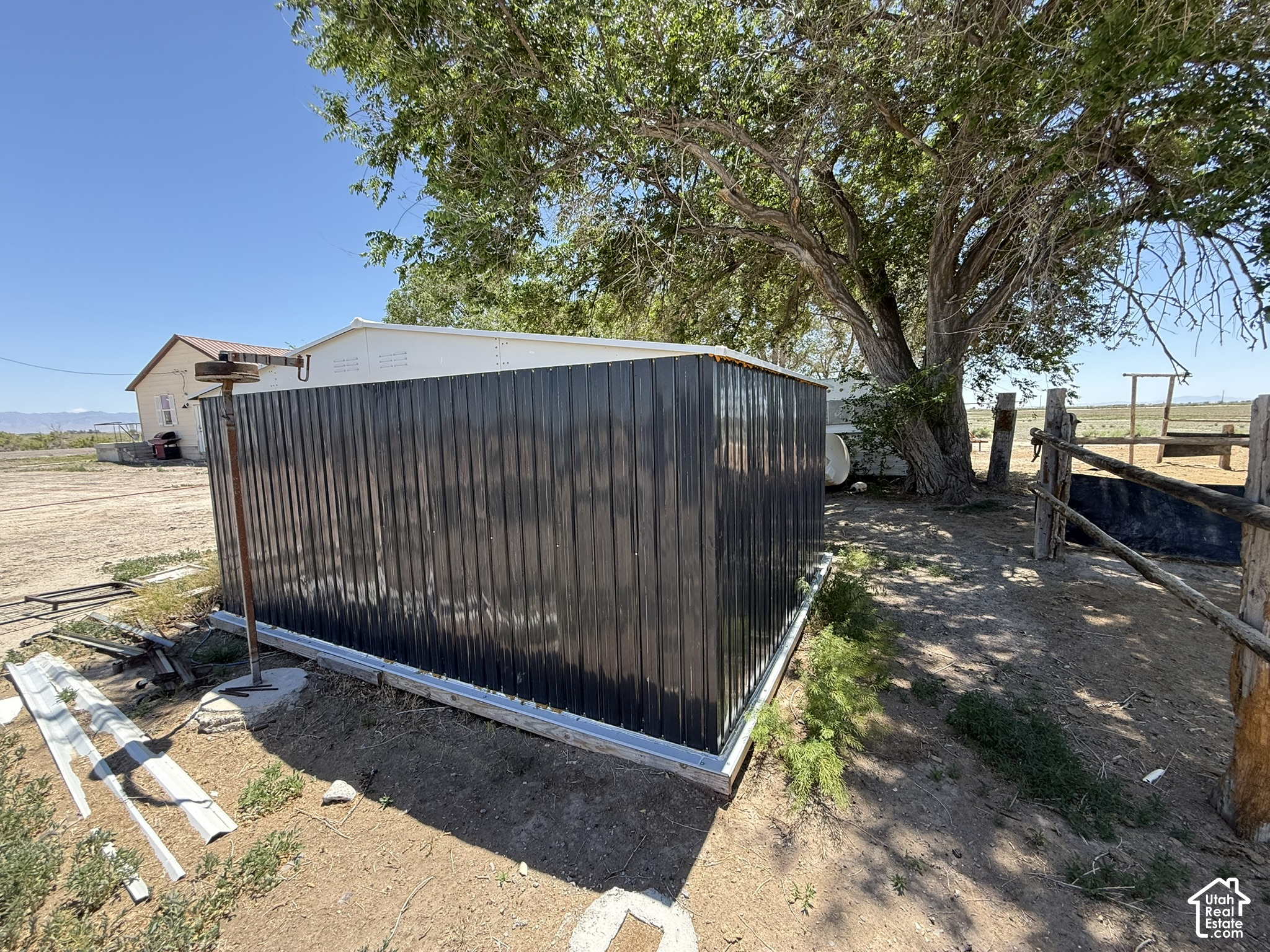 main property photo 62