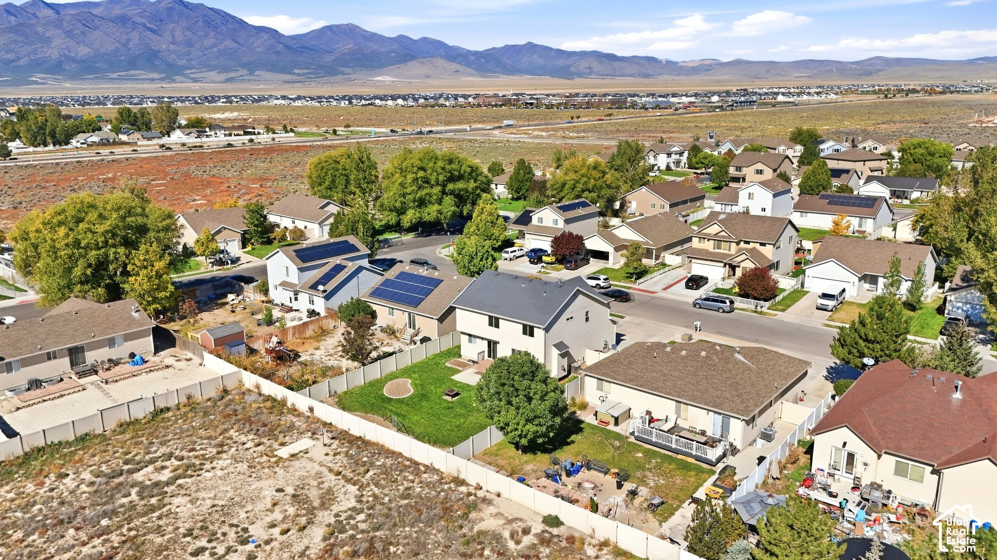 main property photo 34