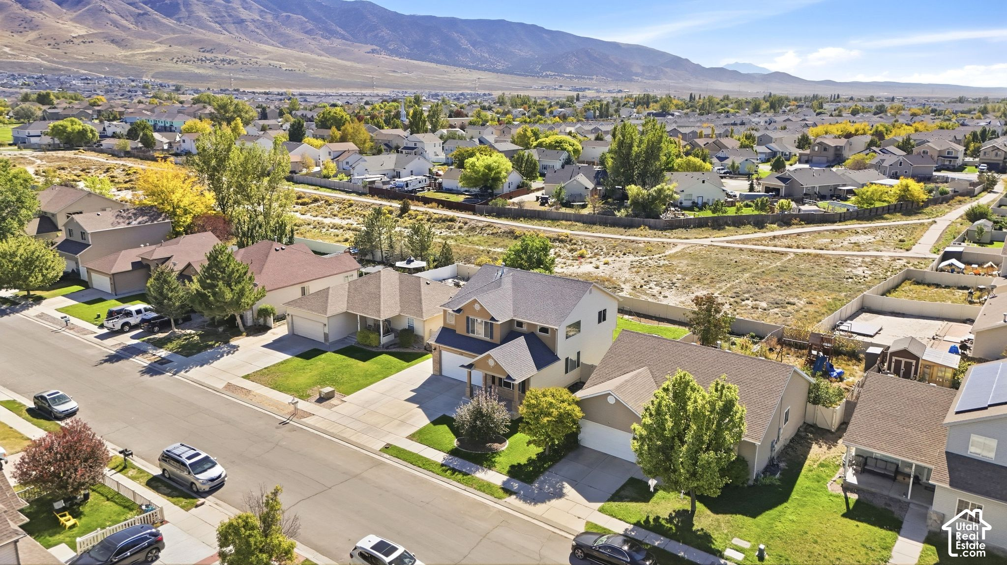 main property photo 39
