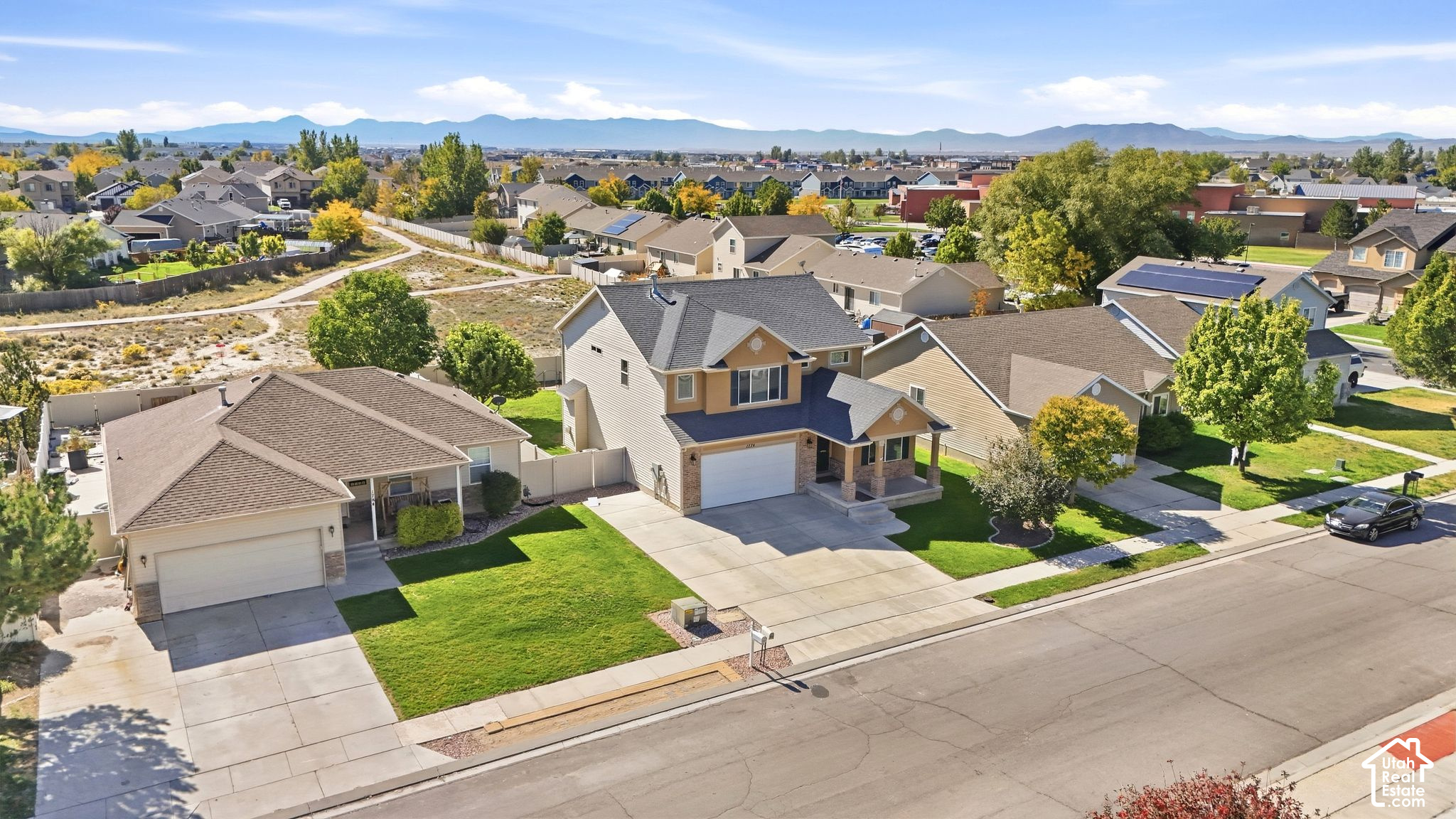 main property photo 40