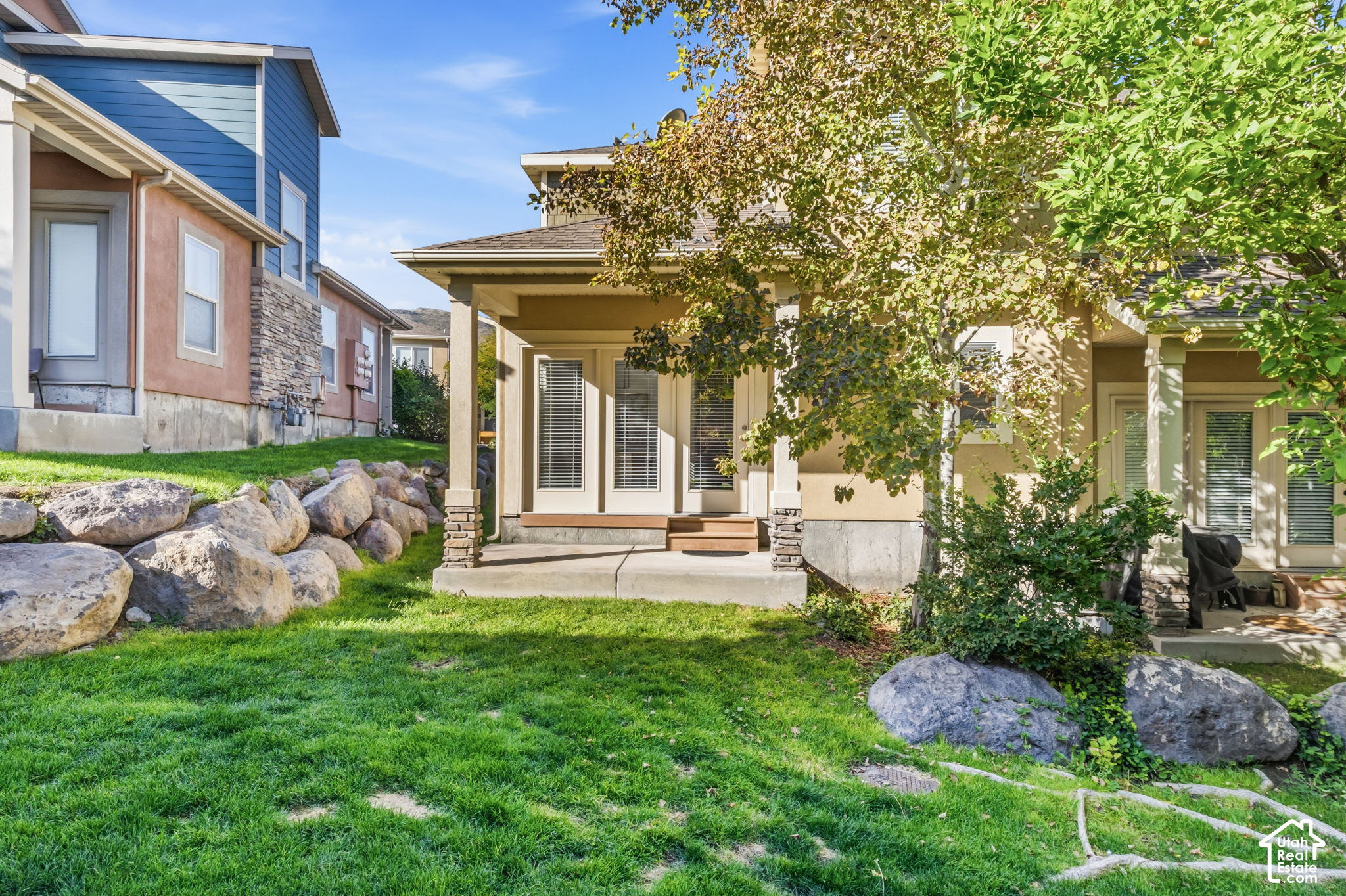 main property photo 19