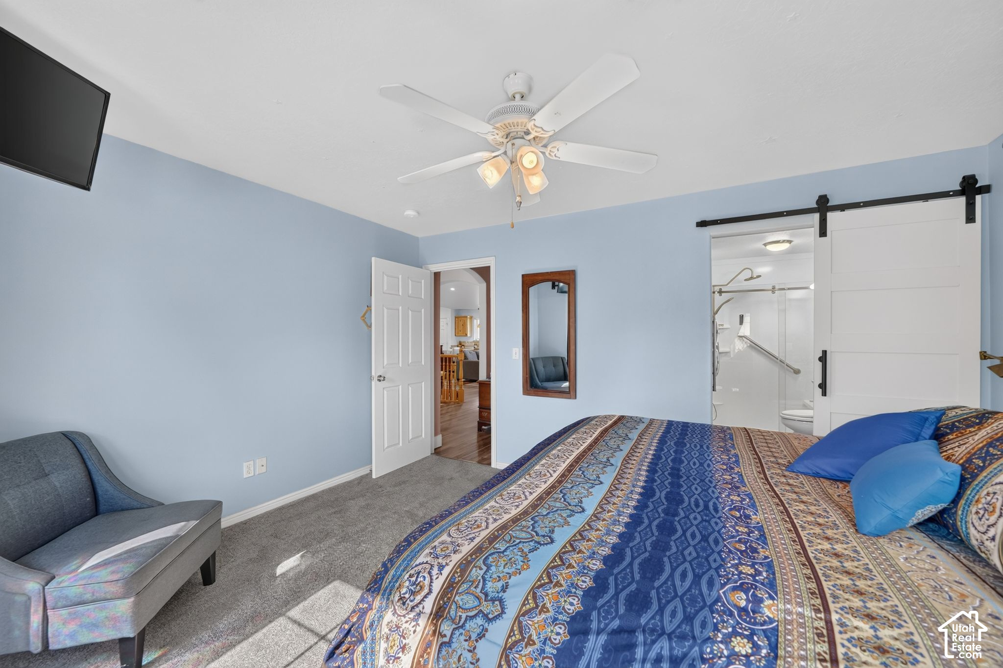 main property photo 17