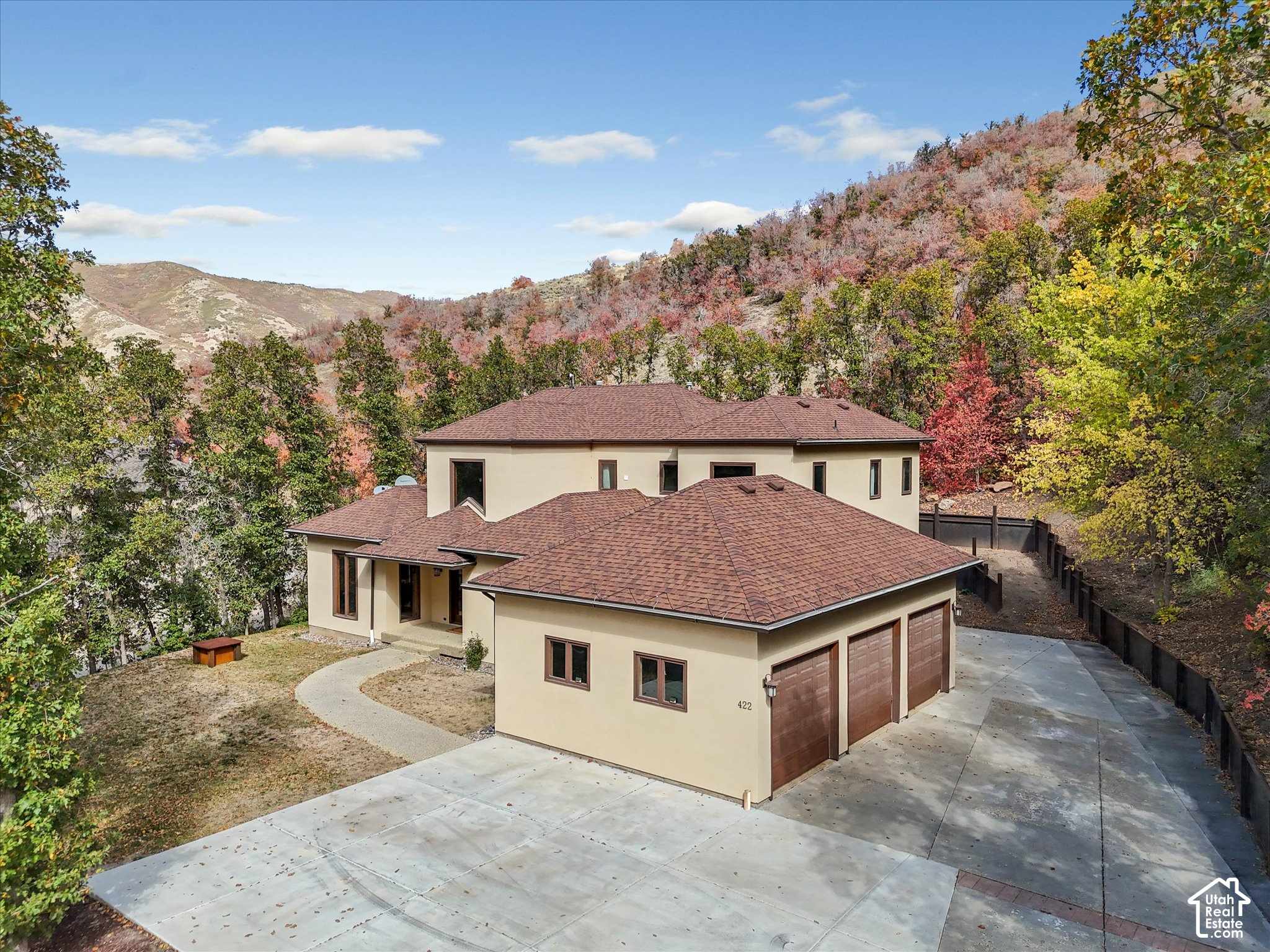 main property photo 3
