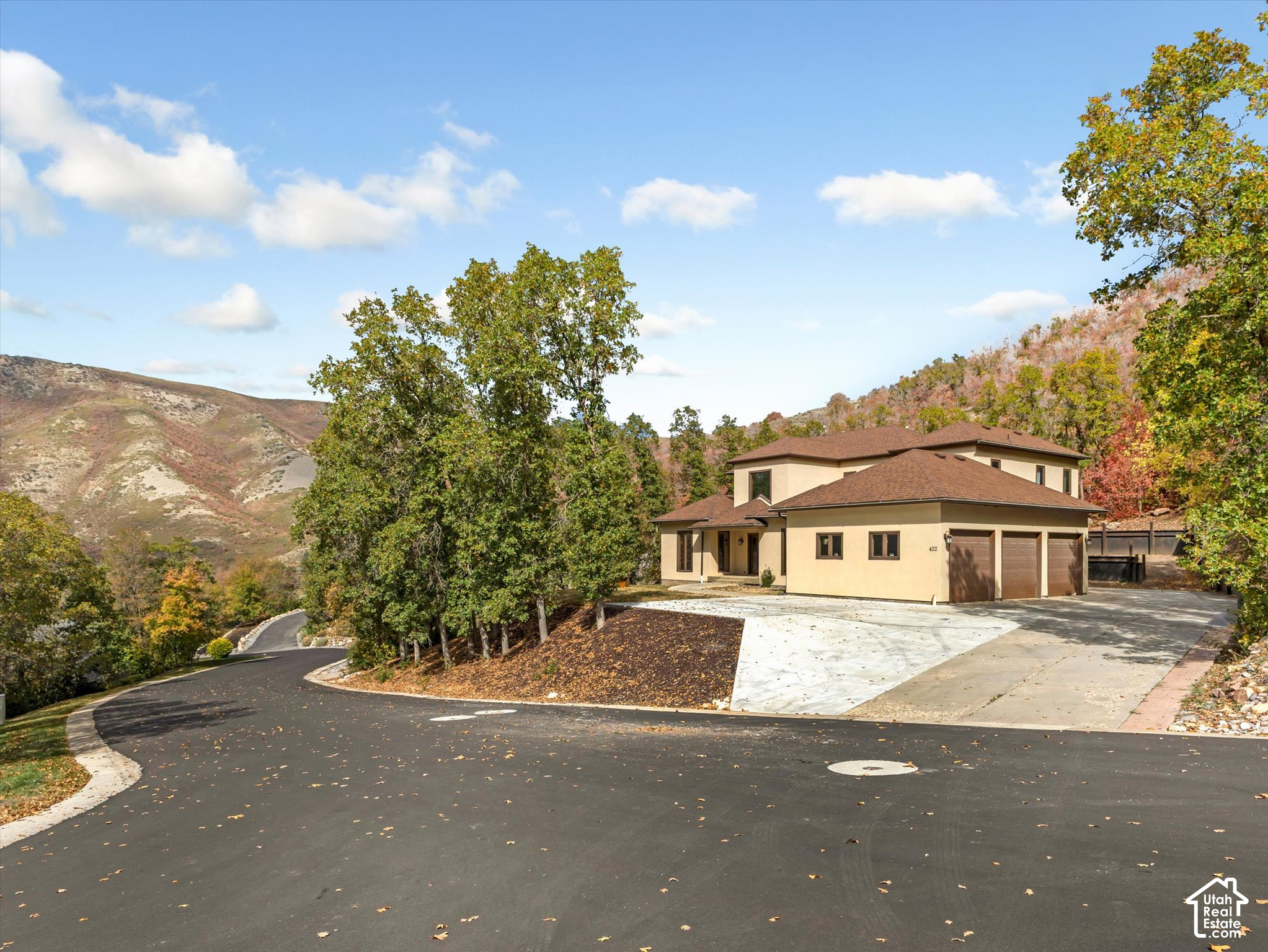main property photo 41