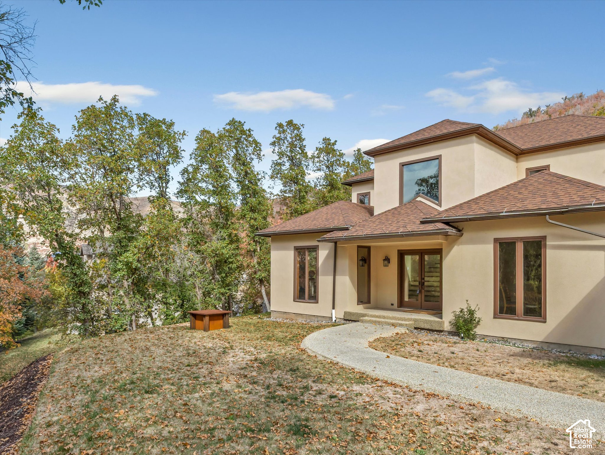 main property photo 43