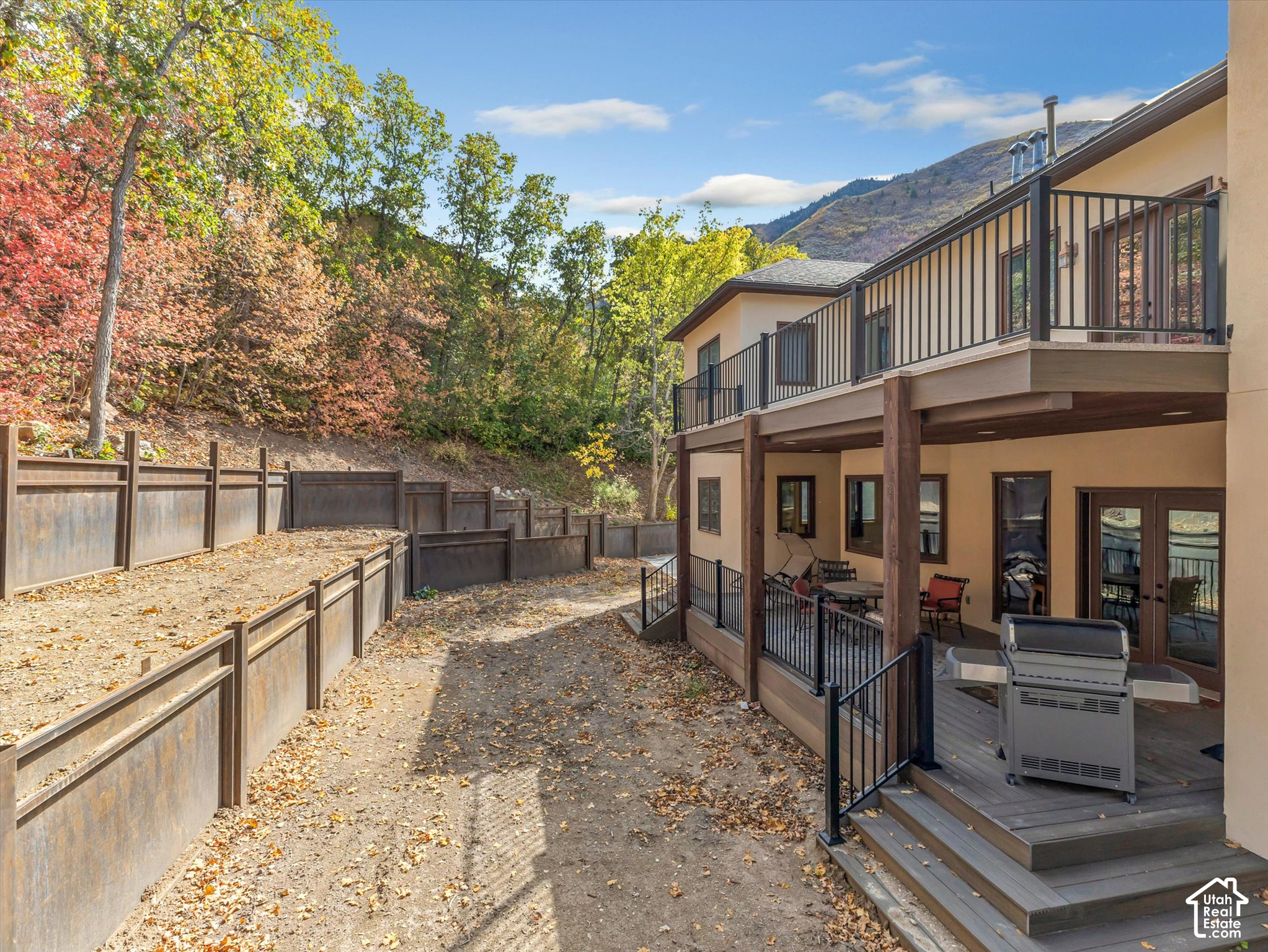 main property photo 46