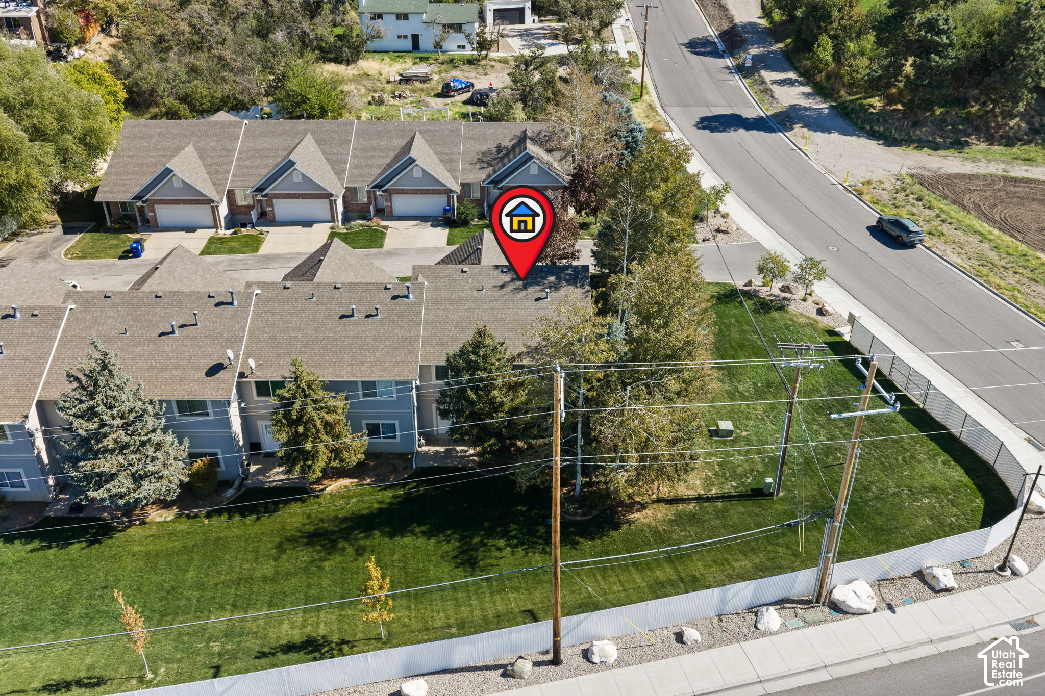 main property photo 33