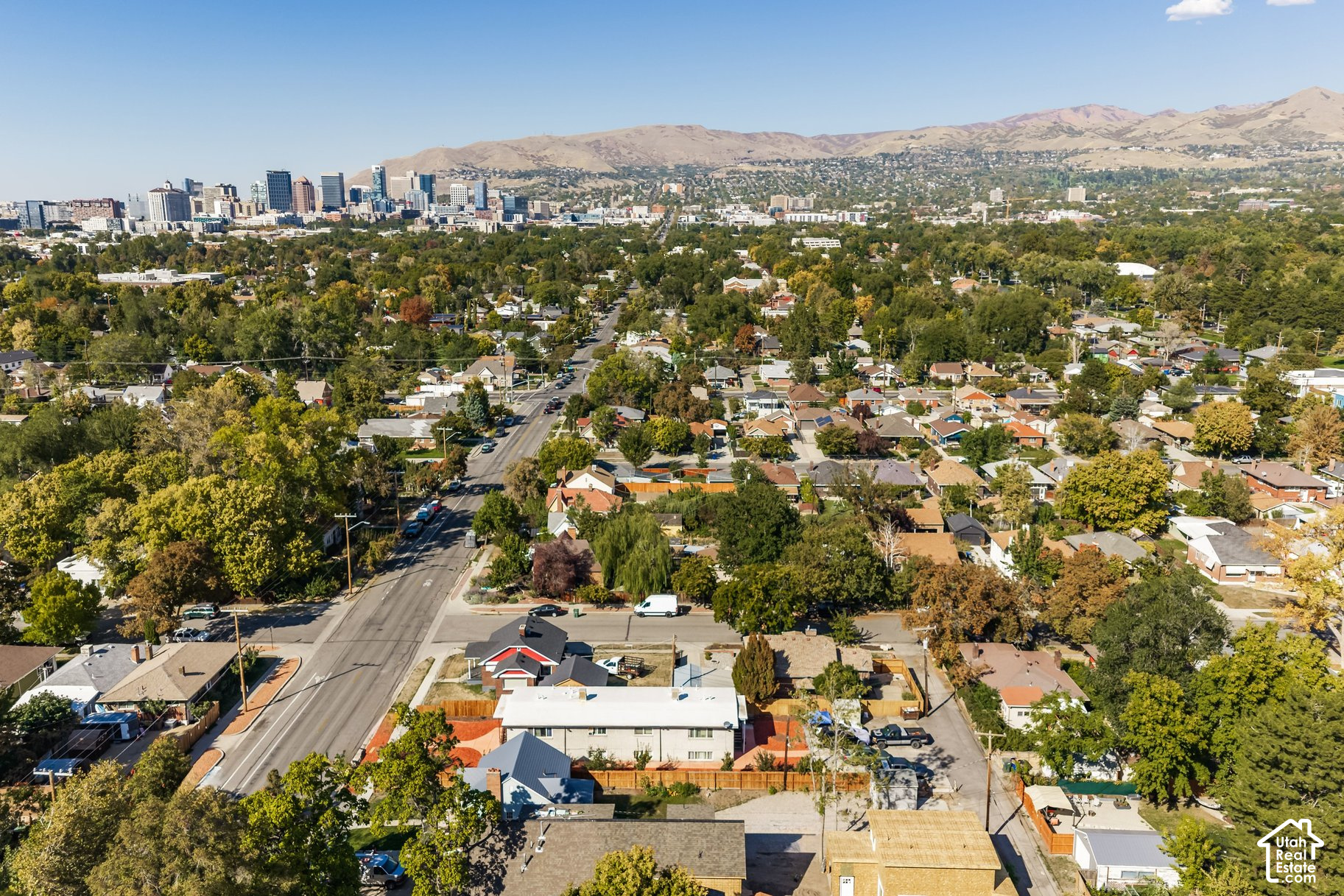 main property photo 26