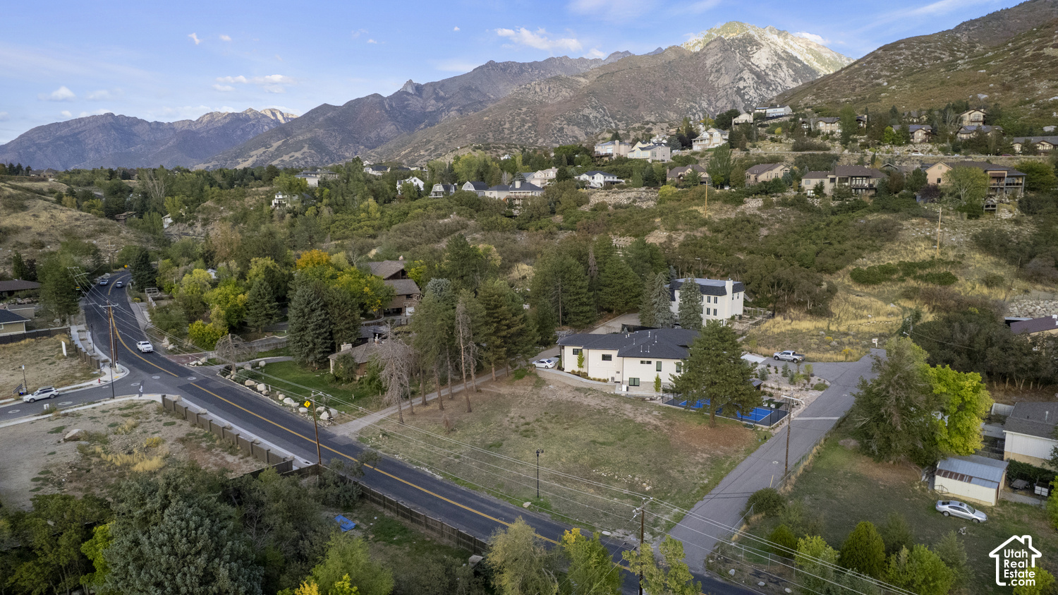 main property photo 12