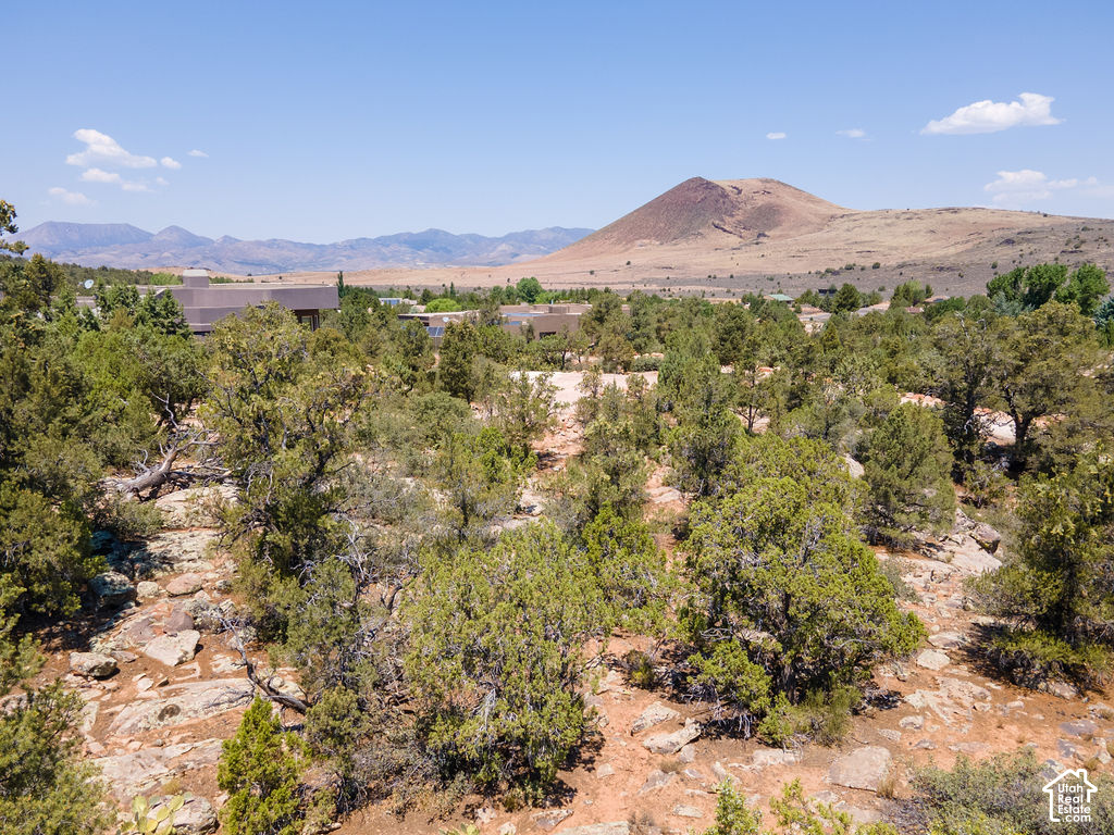 main property photo 12