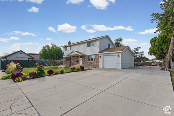 main property photo 6
