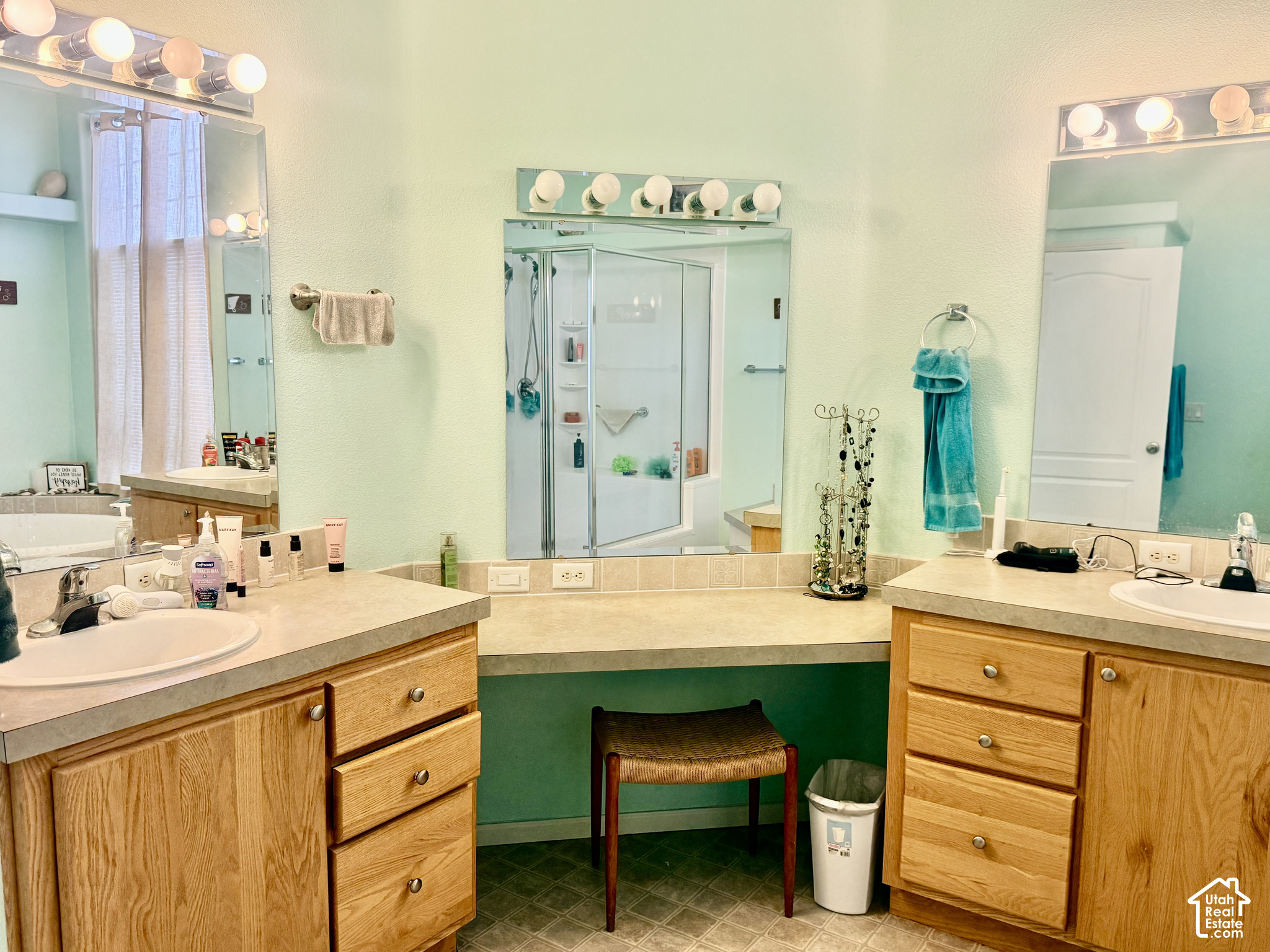 main property photo 21